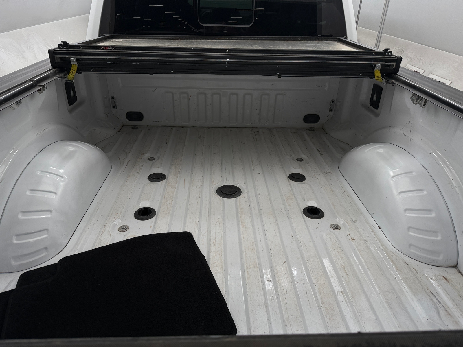 Thumbnail: 2017 Ford Econoline - 6