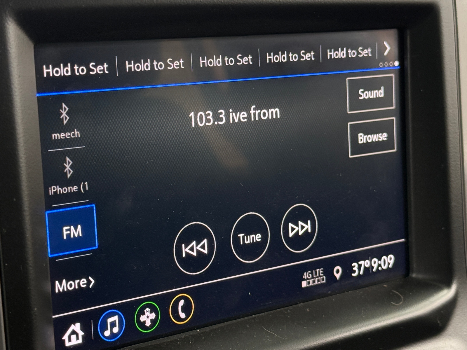 Thumbnail: 2021 Chevrolet Silverado 1500 - 4