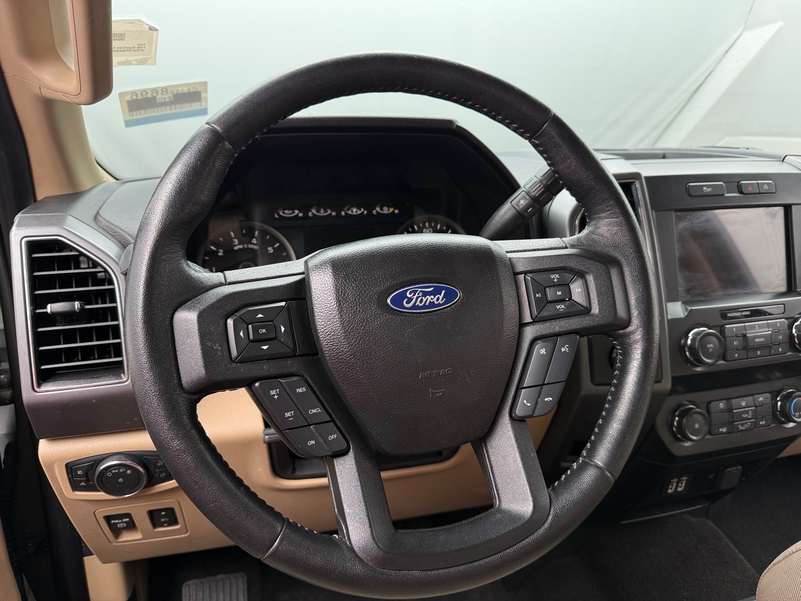 Thumbnail: 2019 Ford Econoline - 5