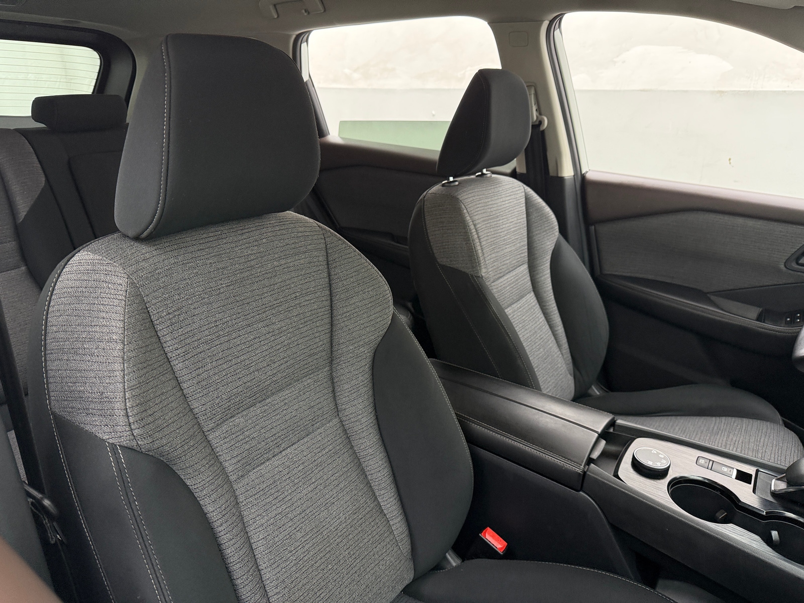 Thumbnail: 2021 Nissan Rogue - 2