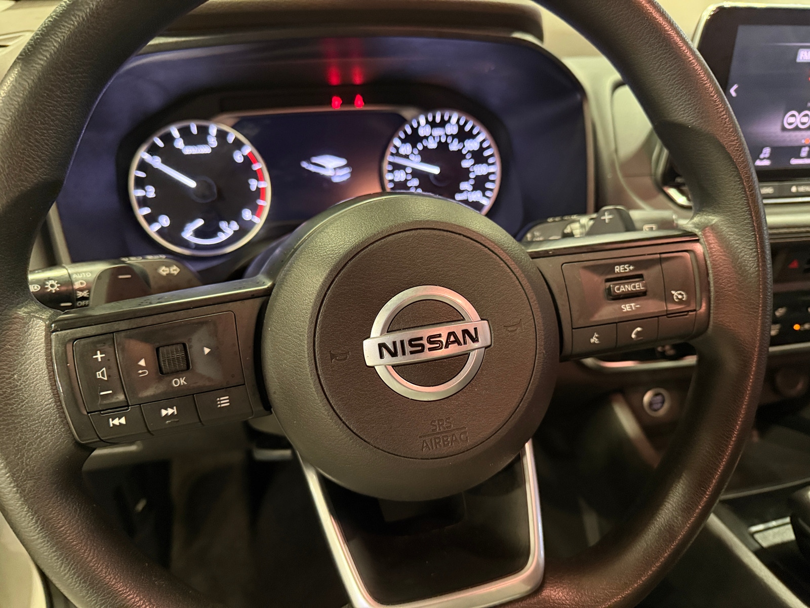 Thumbnail: 2021 Nissan Rogue - 5