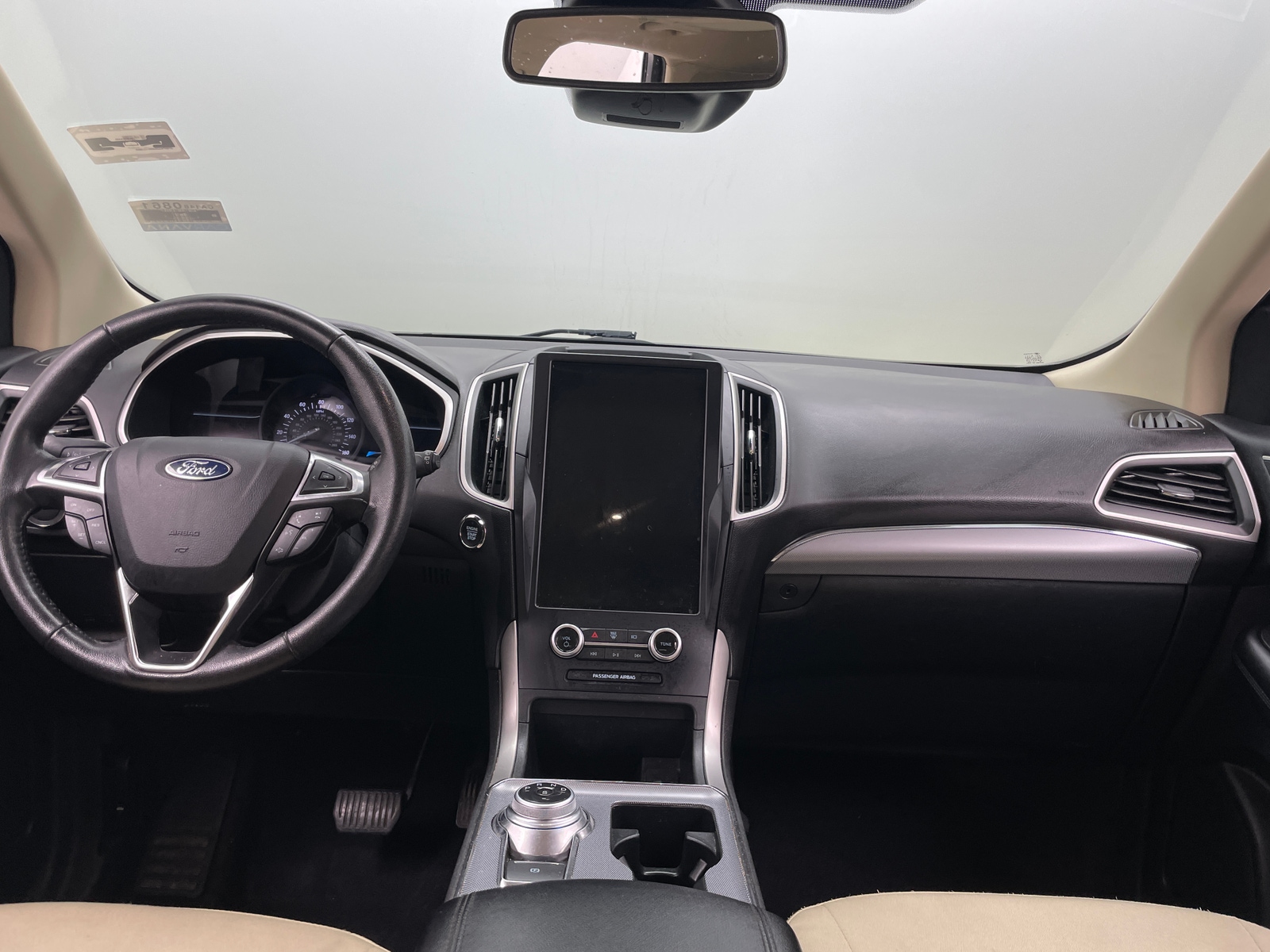 Thumbnail: 2021 Ford Edge - 3