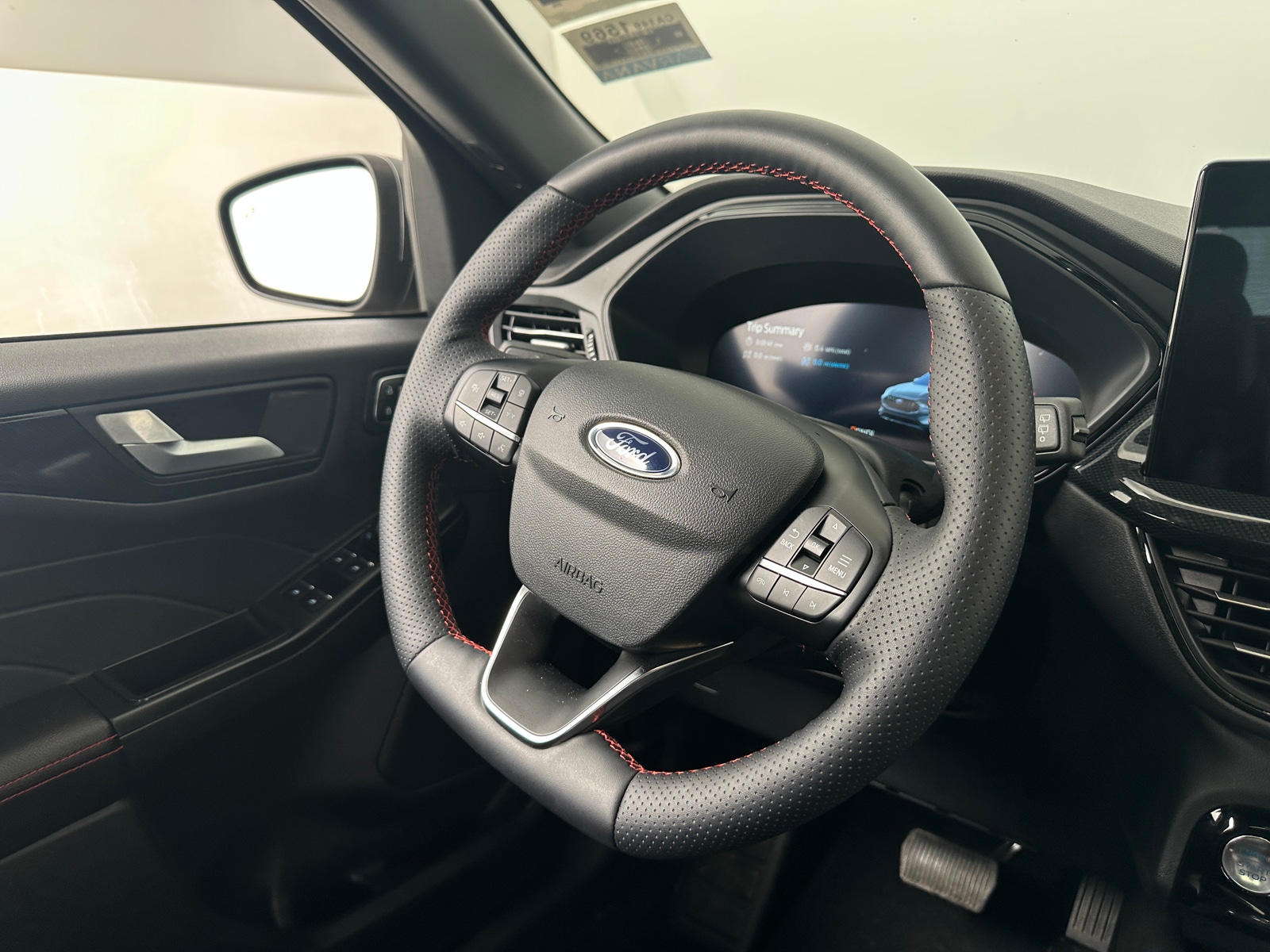 Thumbnail: 2025 Ford Escape - 4