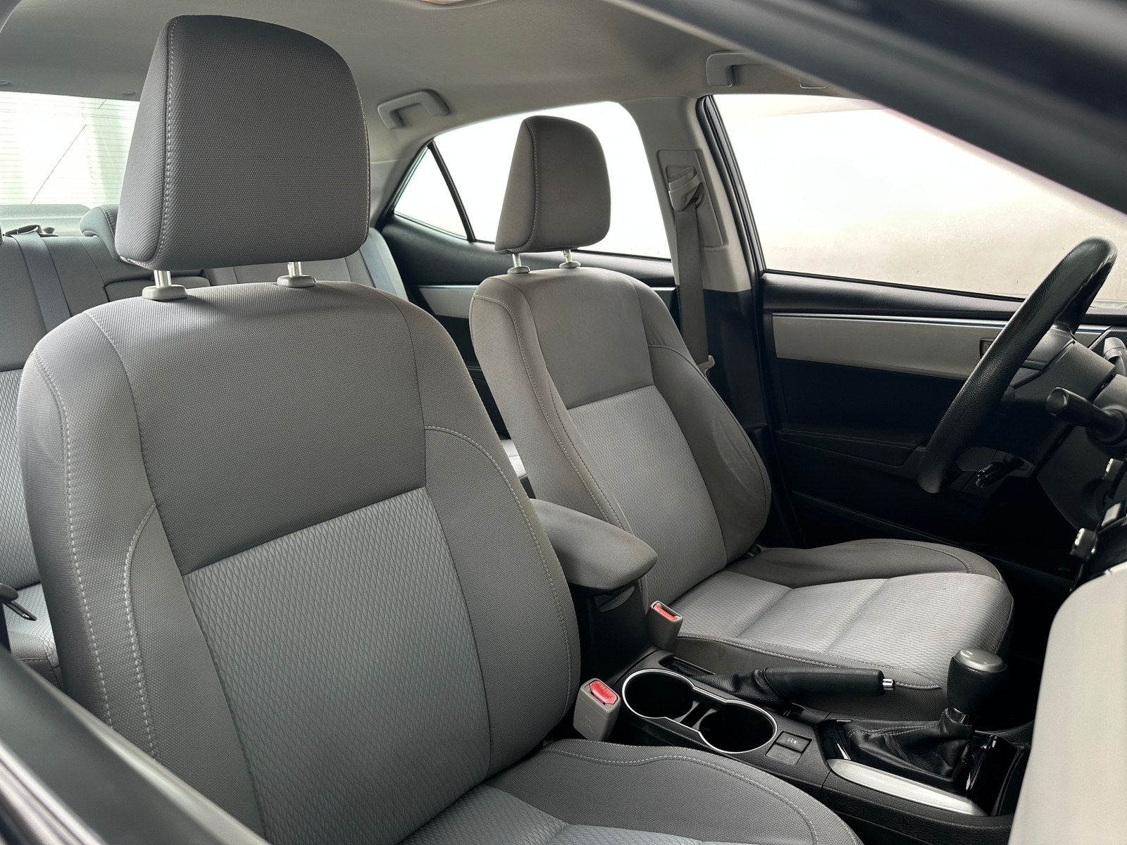 Thumbnail: 2016 Toyota Corolla - 2