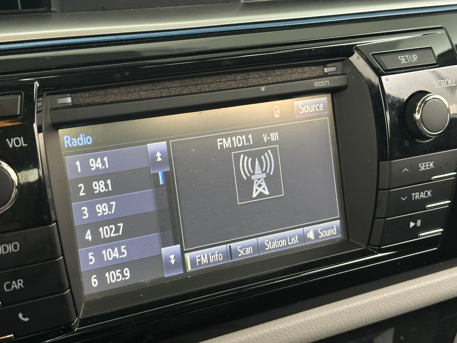 Thumbnail: 2016 Toyota Corolla - 4