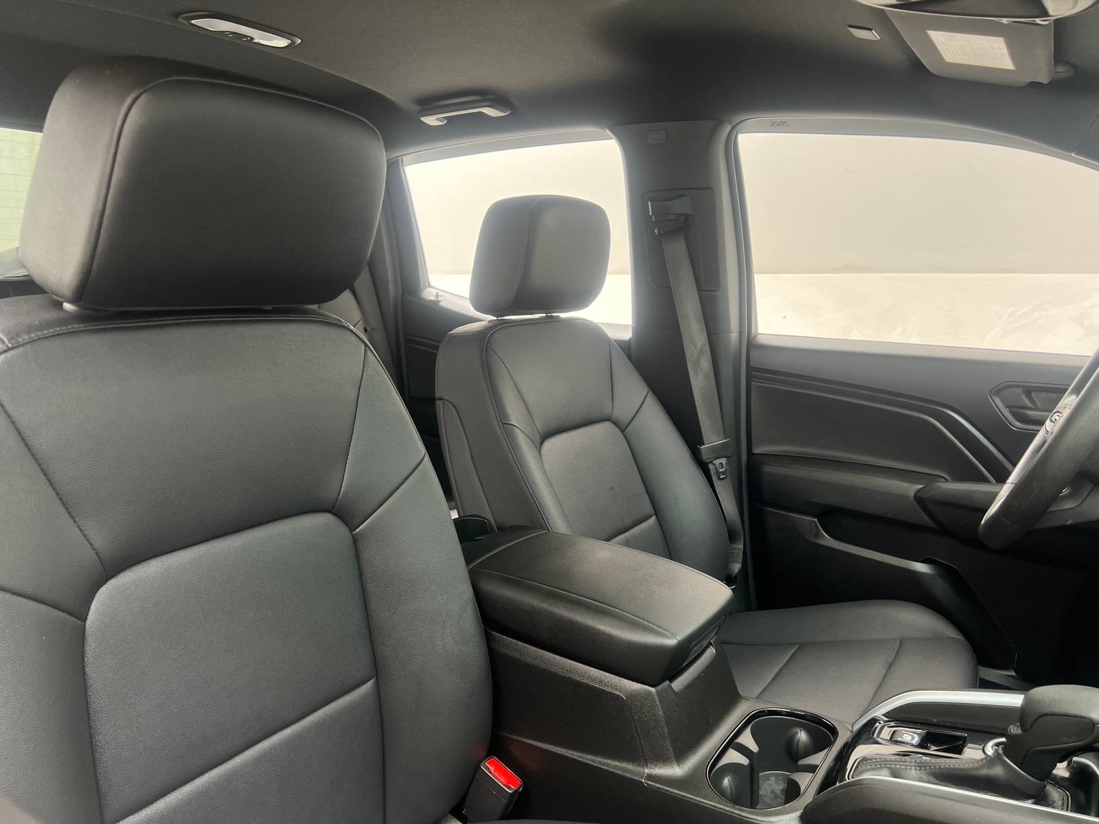 Thumbnail: 2024 Chevrolet Colorado - 2