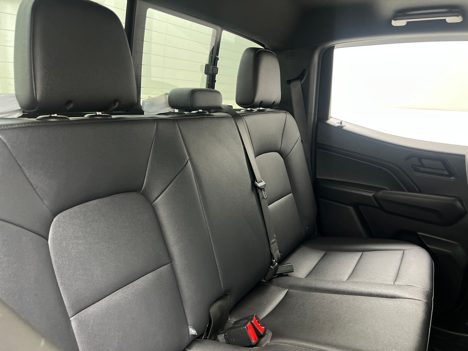 Thumbnail: 2024 Chevrolet Colorado - 6