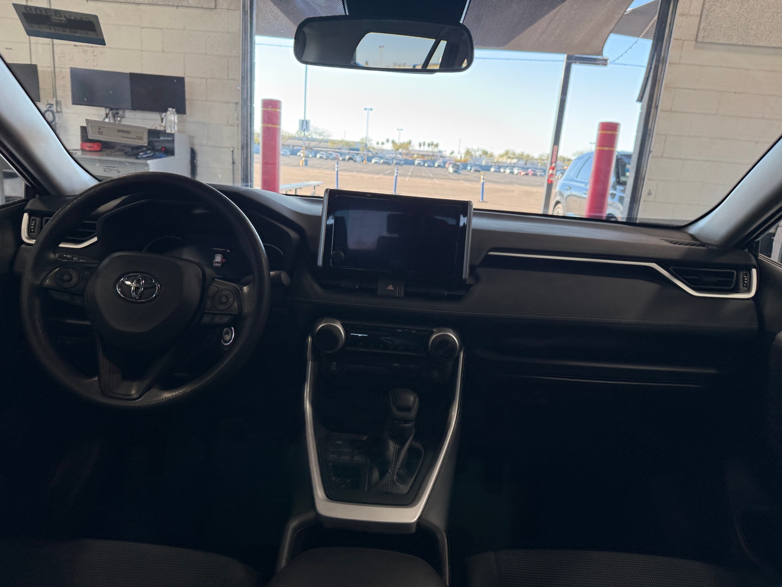 Thumbnail: 2025 Toyota RAV4 - 3