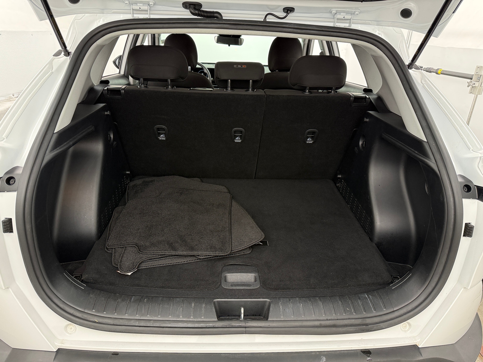 Thumbnail: 2024 Hyundai Kona - 7