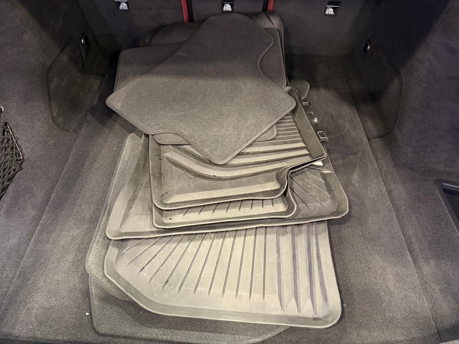 Thumbnail: 2023 BMW i4 - 6