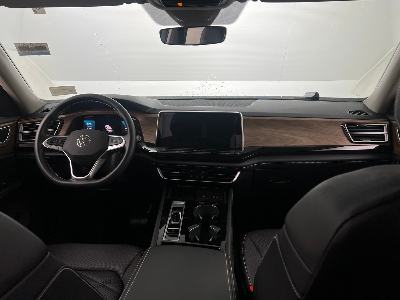 Thumbnail: 2025 Volkswagen Atlas - 2