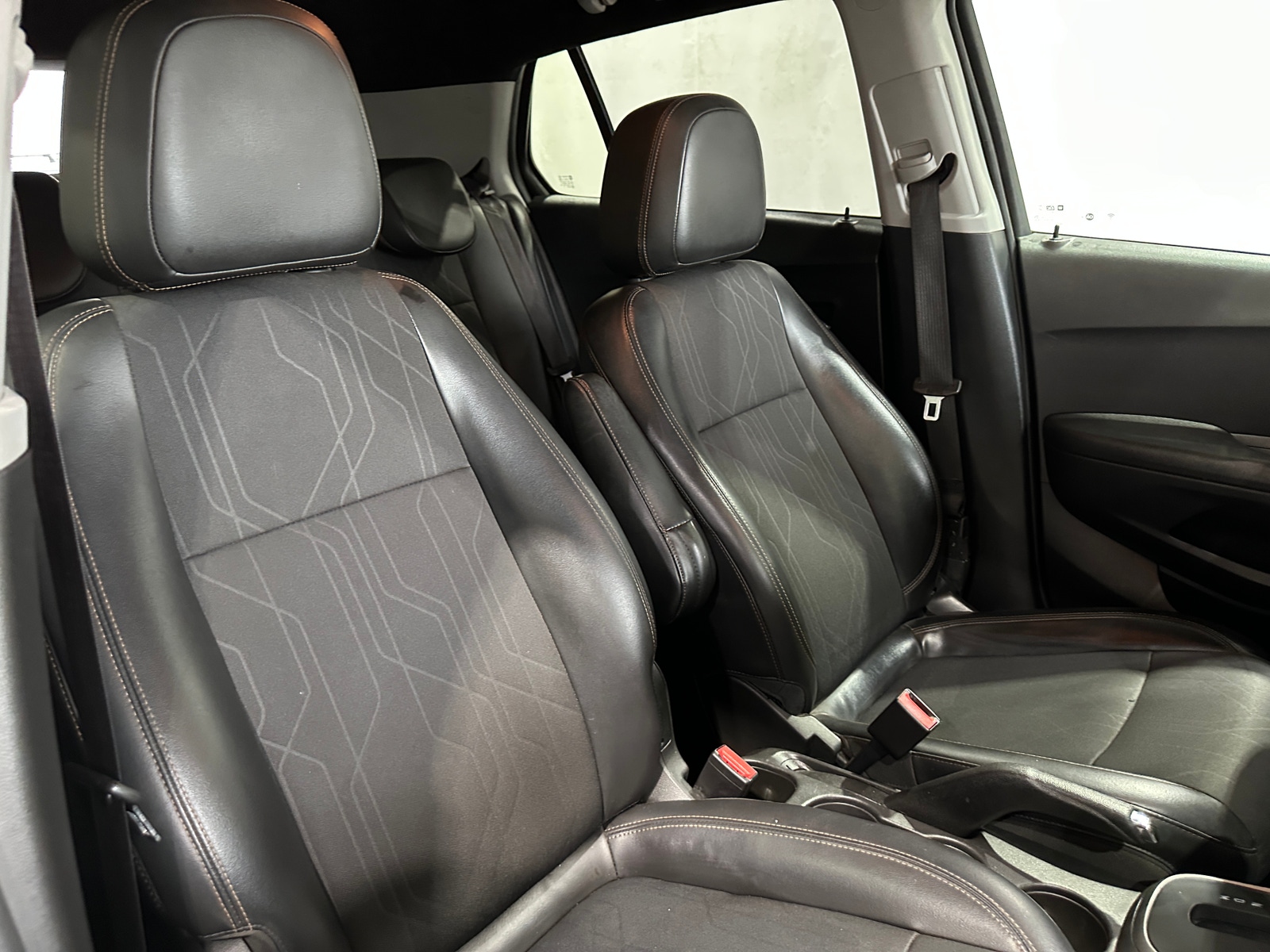 Thumbnail: 2018 Chevrolet Trax - 2