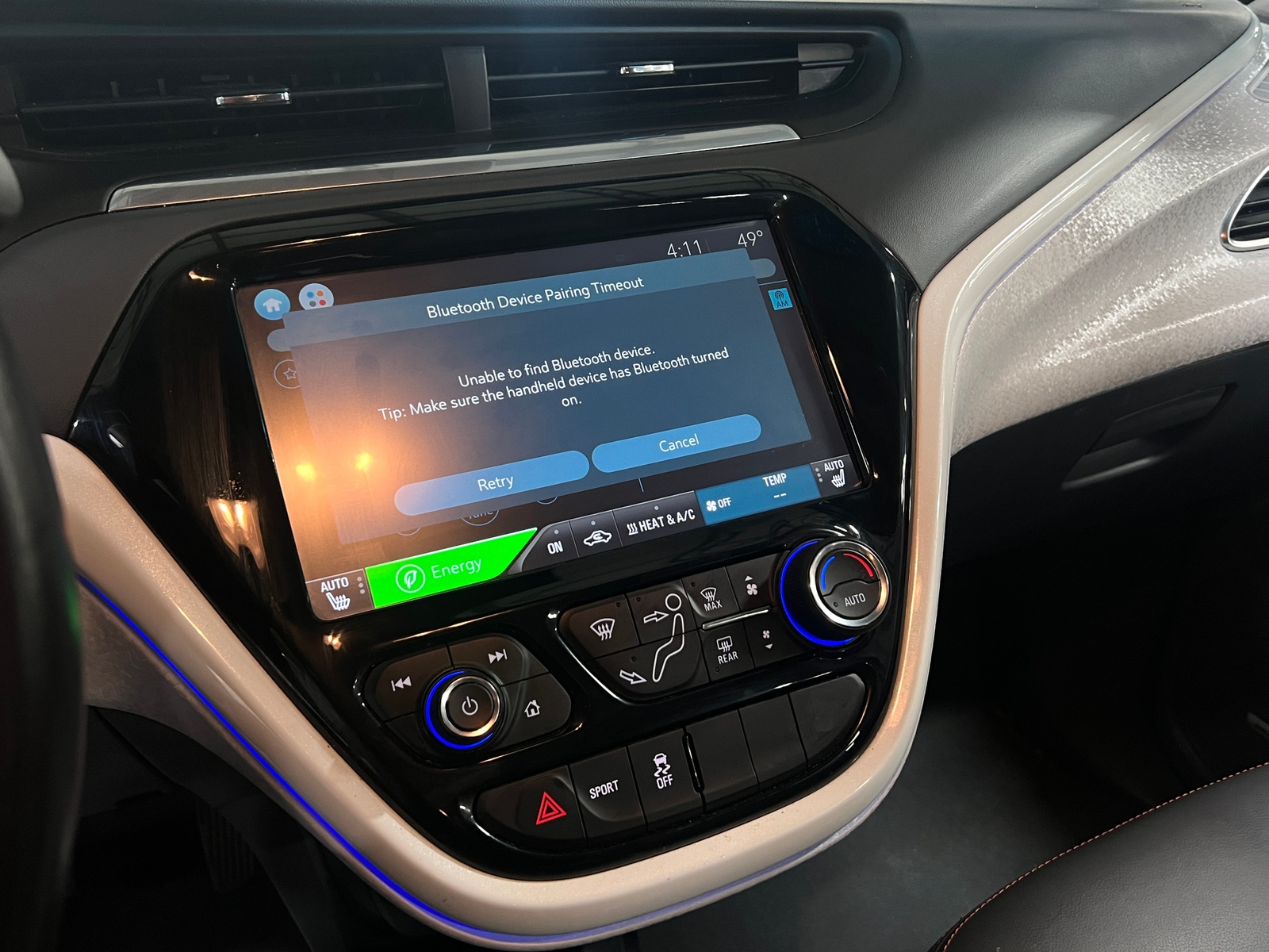 Thumbnail: 2017 Chevrolet Bolt EV - 3