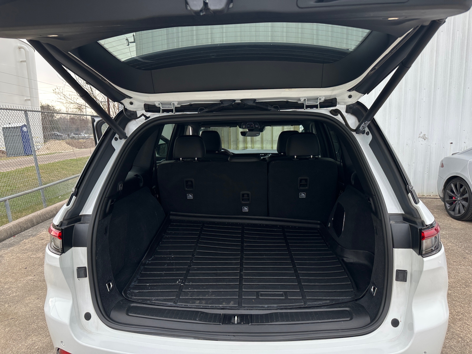 Thumbnail: 2022 Jeep Grand Cherokee - 6