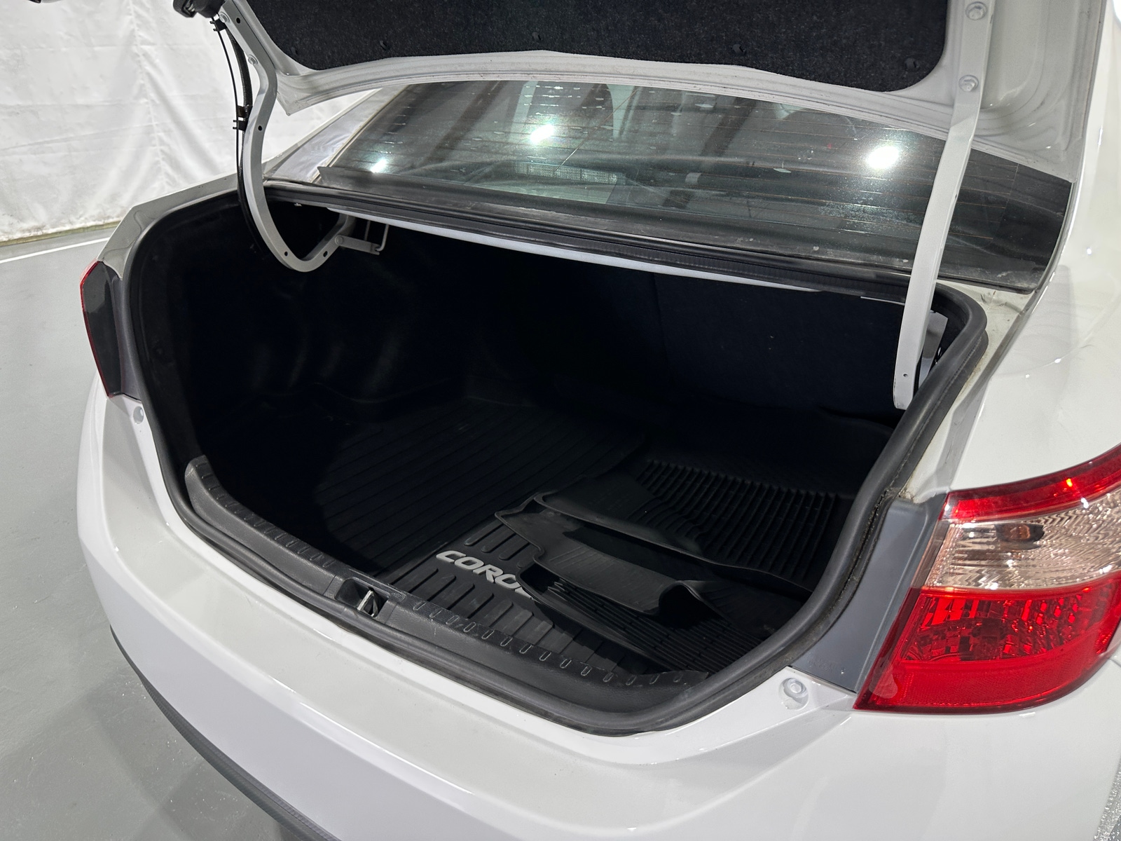 Thumbnail: 2018 Toyota Corolla - 7