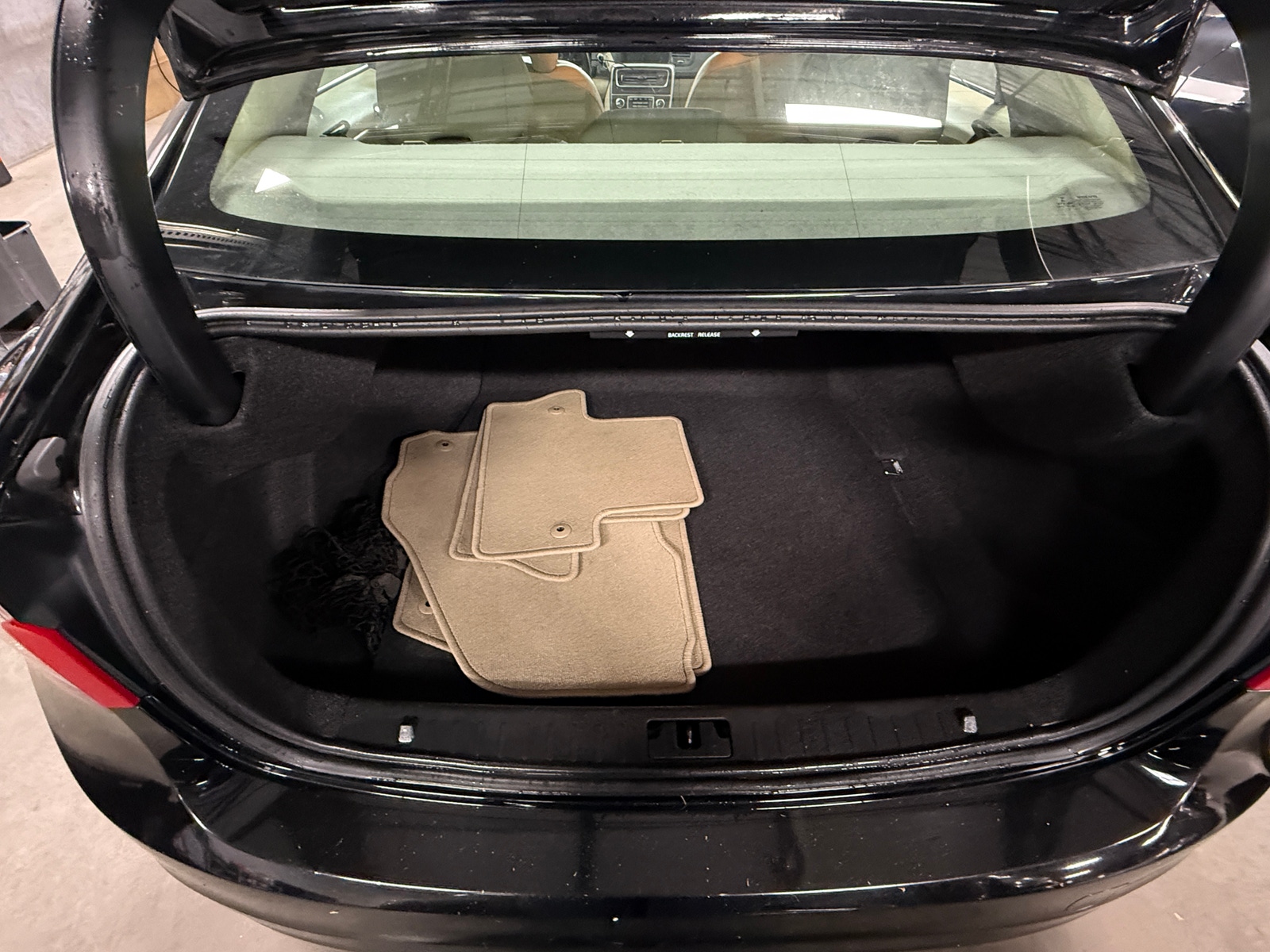 Thumbnail: 2014 Volvo S60 - 7