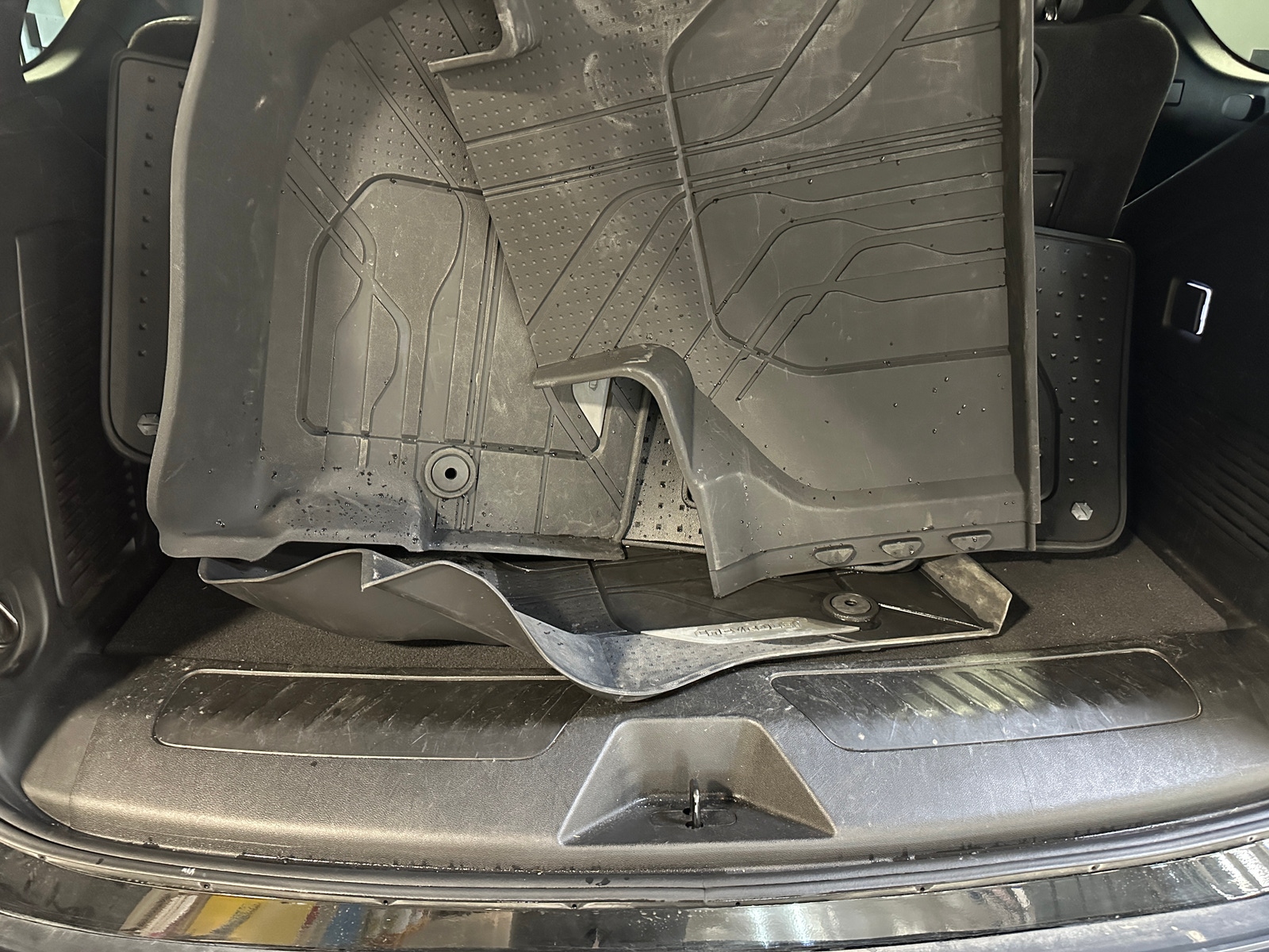 Thumbnail: 2023 Chevrolet Tahoe - 6