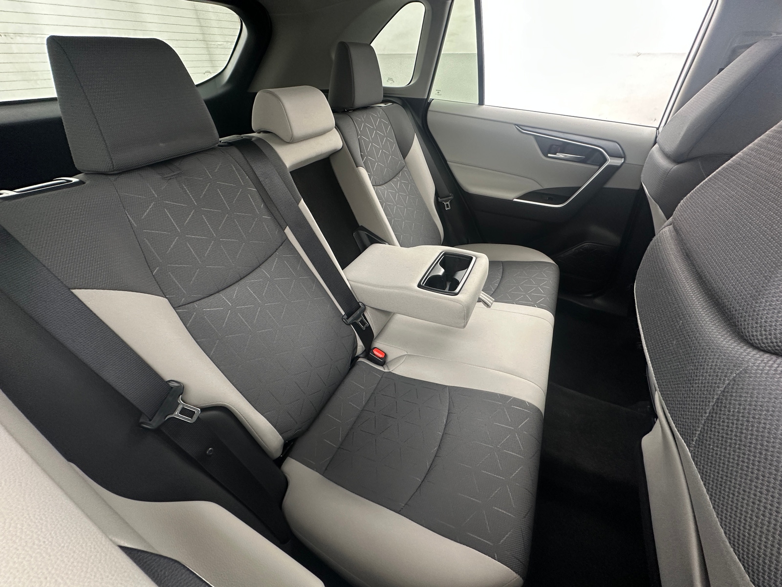 Thumbnail: 2024 Toyota RAV4 - 6