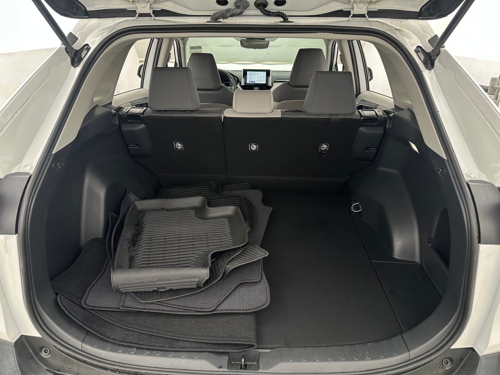 Thumbnail: 2024 Toyota RAV4 - 7