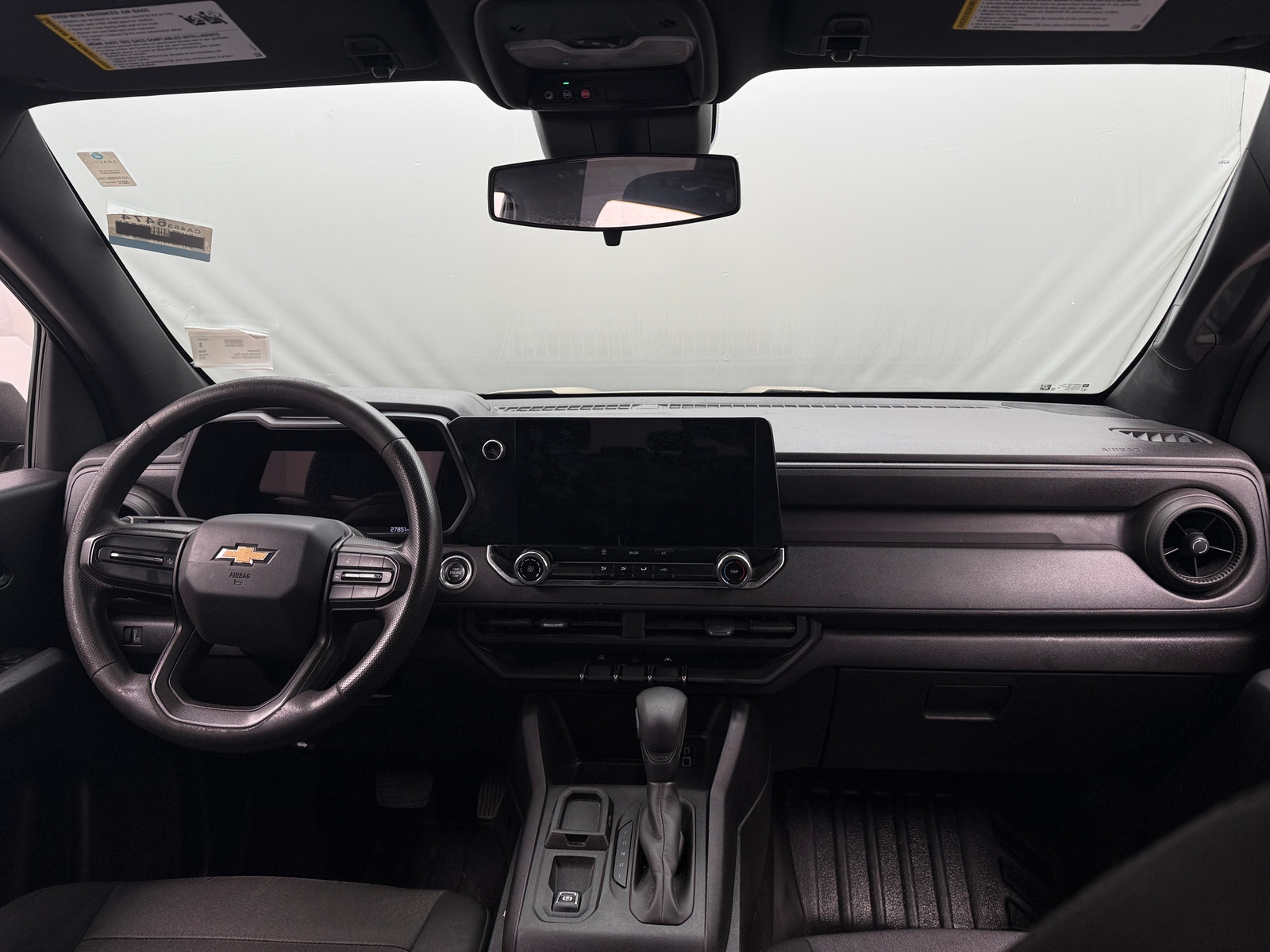 Thumbnail: 2023 Chevrolet Colorado - 3