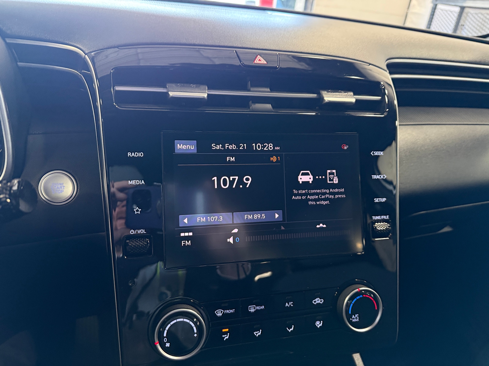 Thumbnail: 2023 Hyundai Santa Cruz - 4