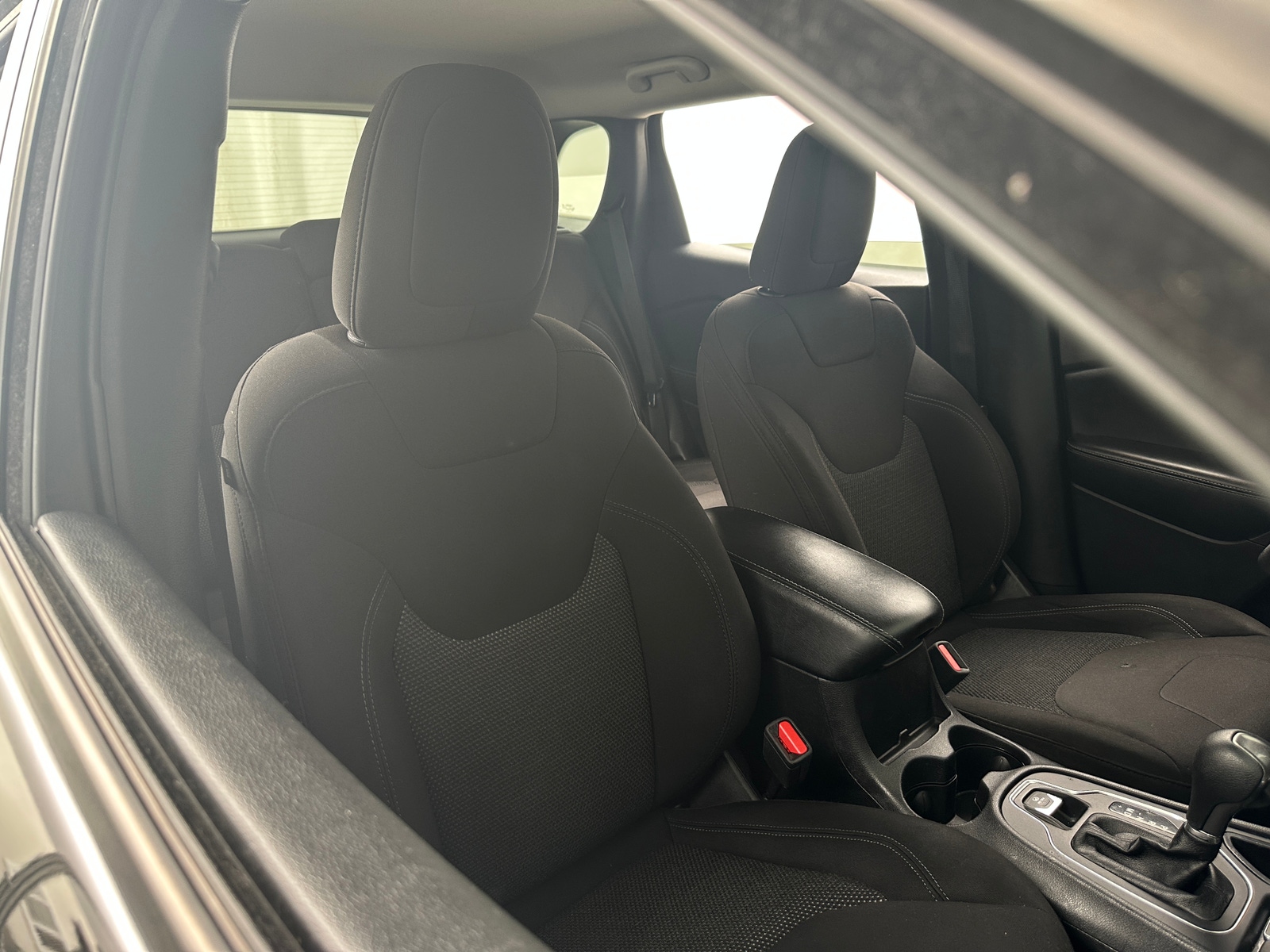 Thumbnail: 2020 Jeep Cherokee - 2