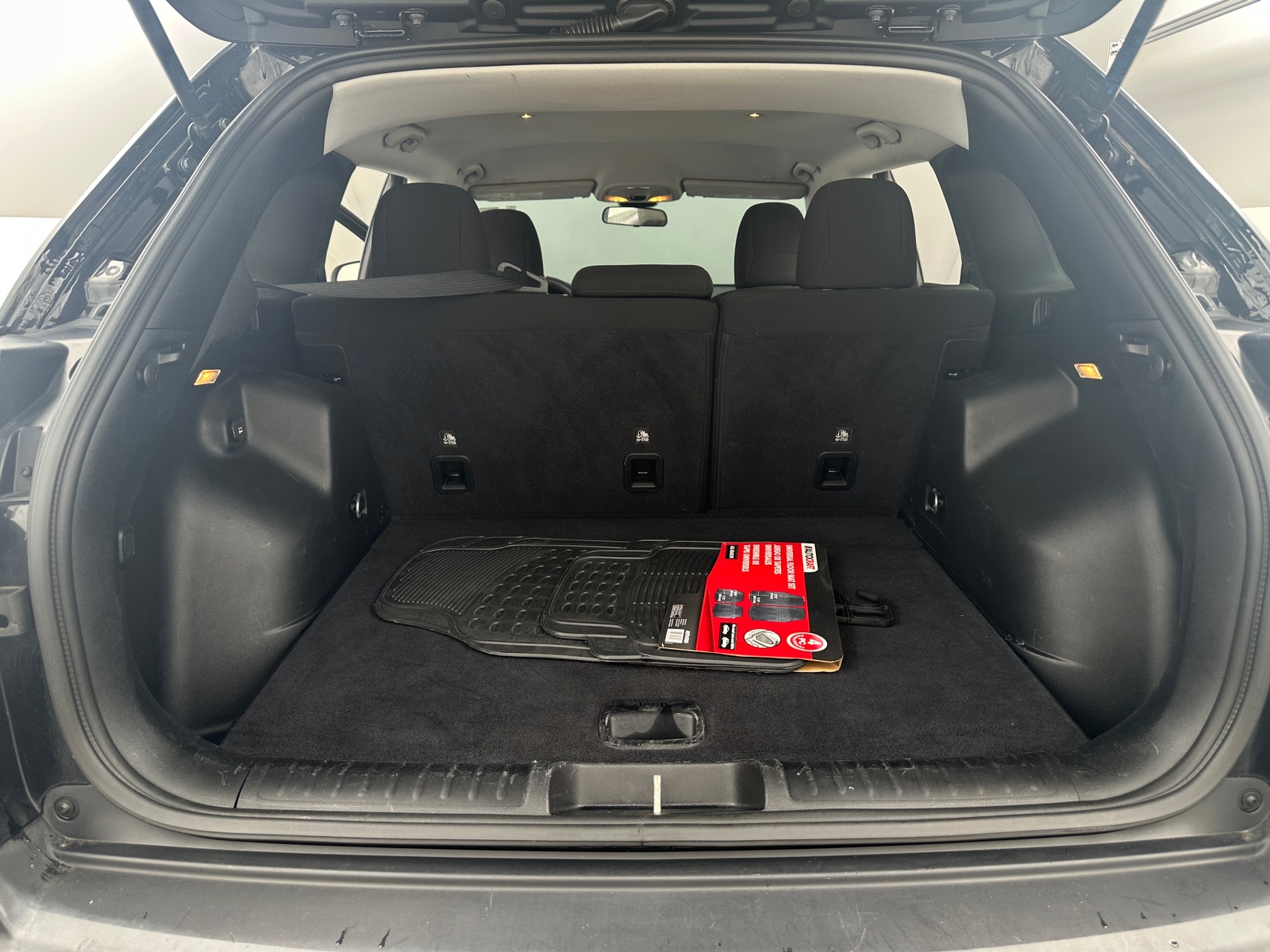 Thumbnail: 2020 Jeep Cherokee - 7