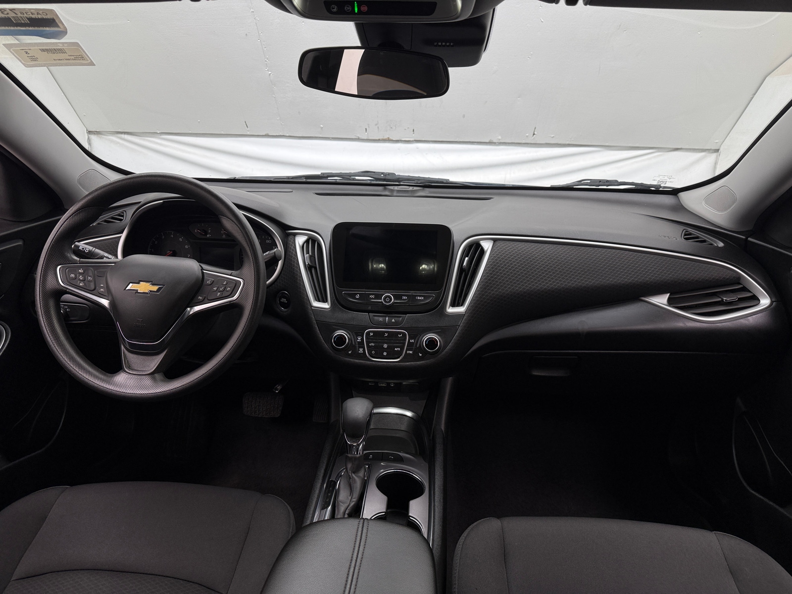 Thumbnail: 2024 Chevrolet Malibu - 3