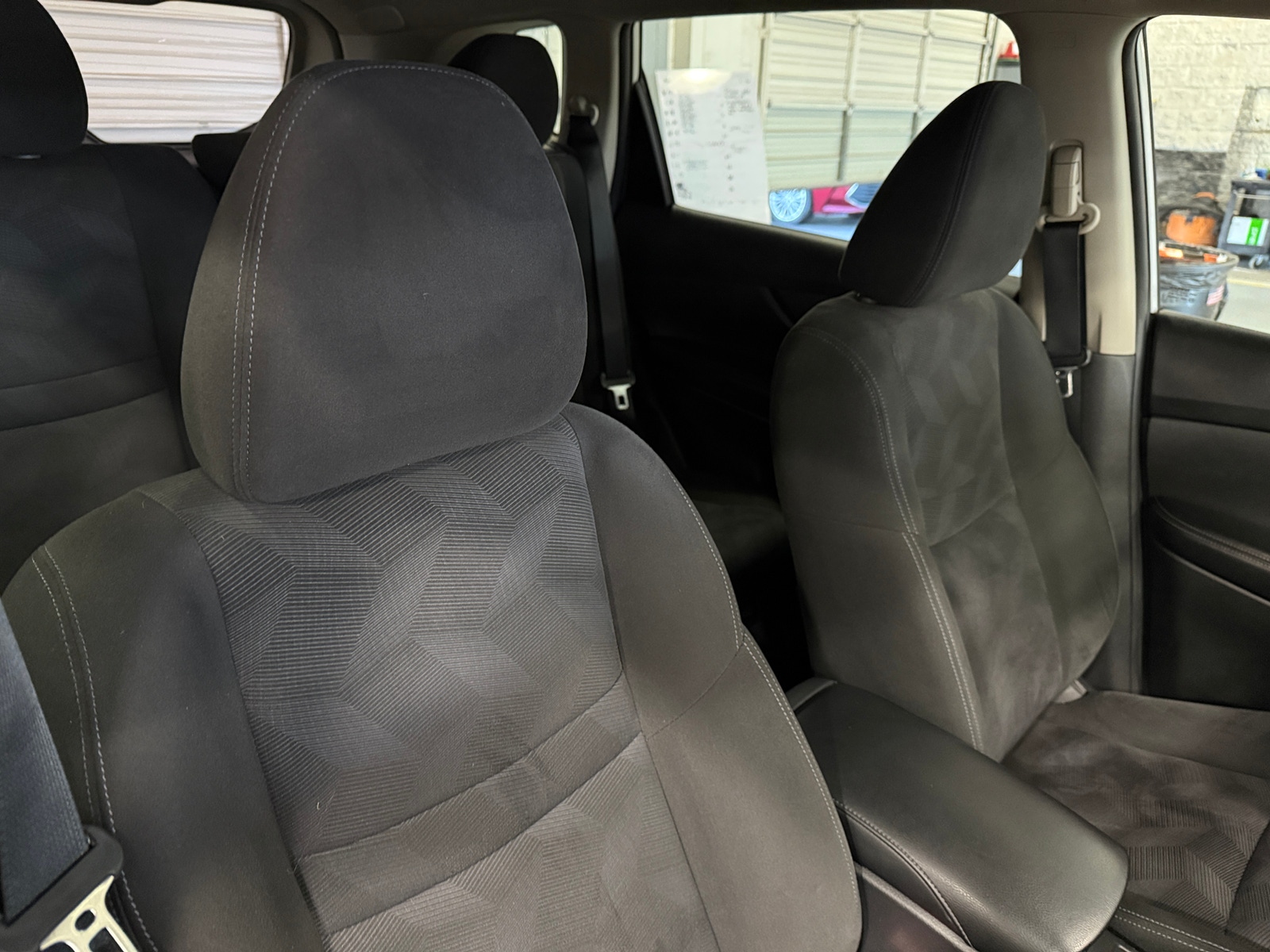 Thumbnail: 2015 Nissan Rogue - 2