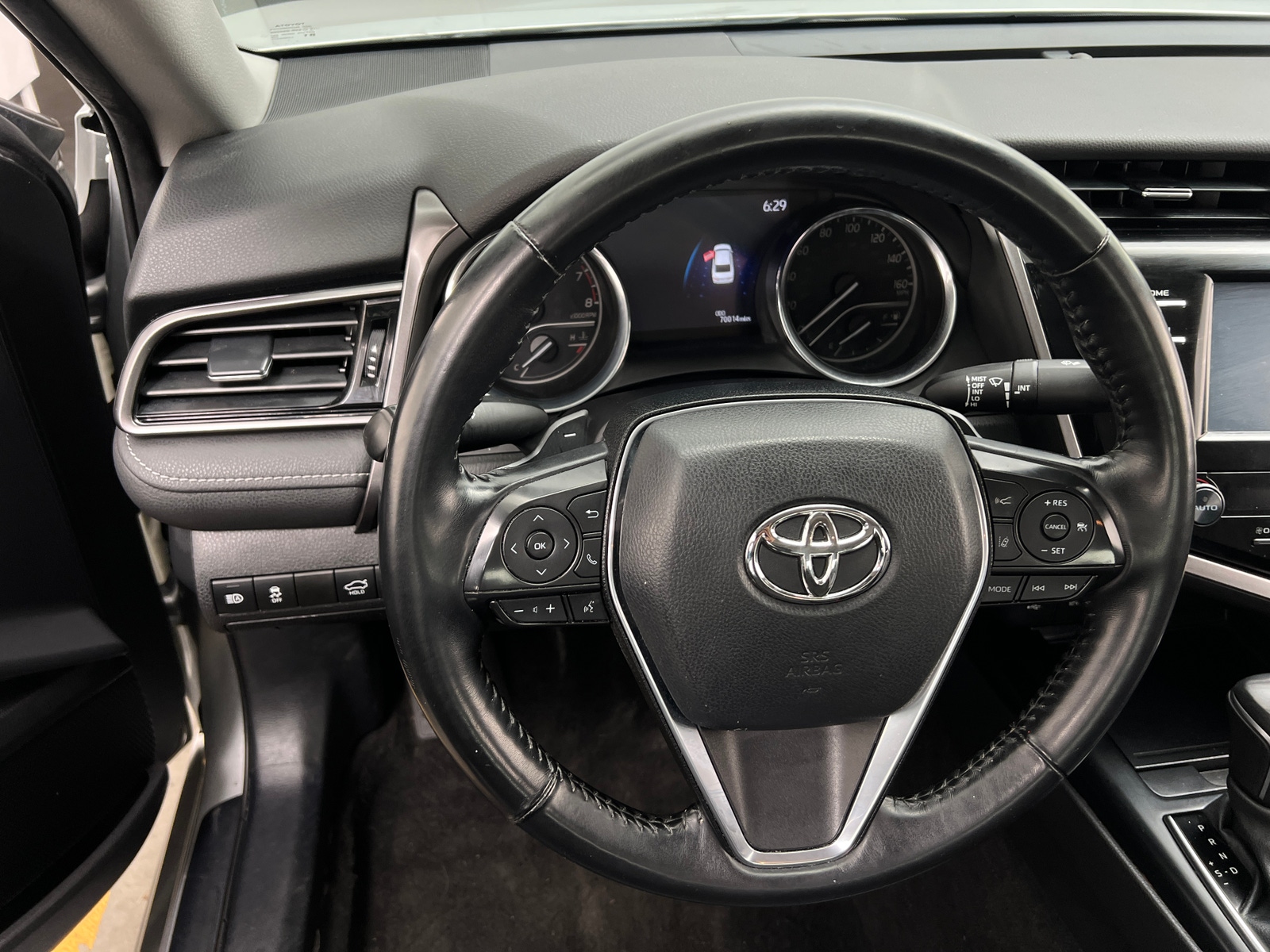 Thumbnail: 2020 Toyota Camry - 4