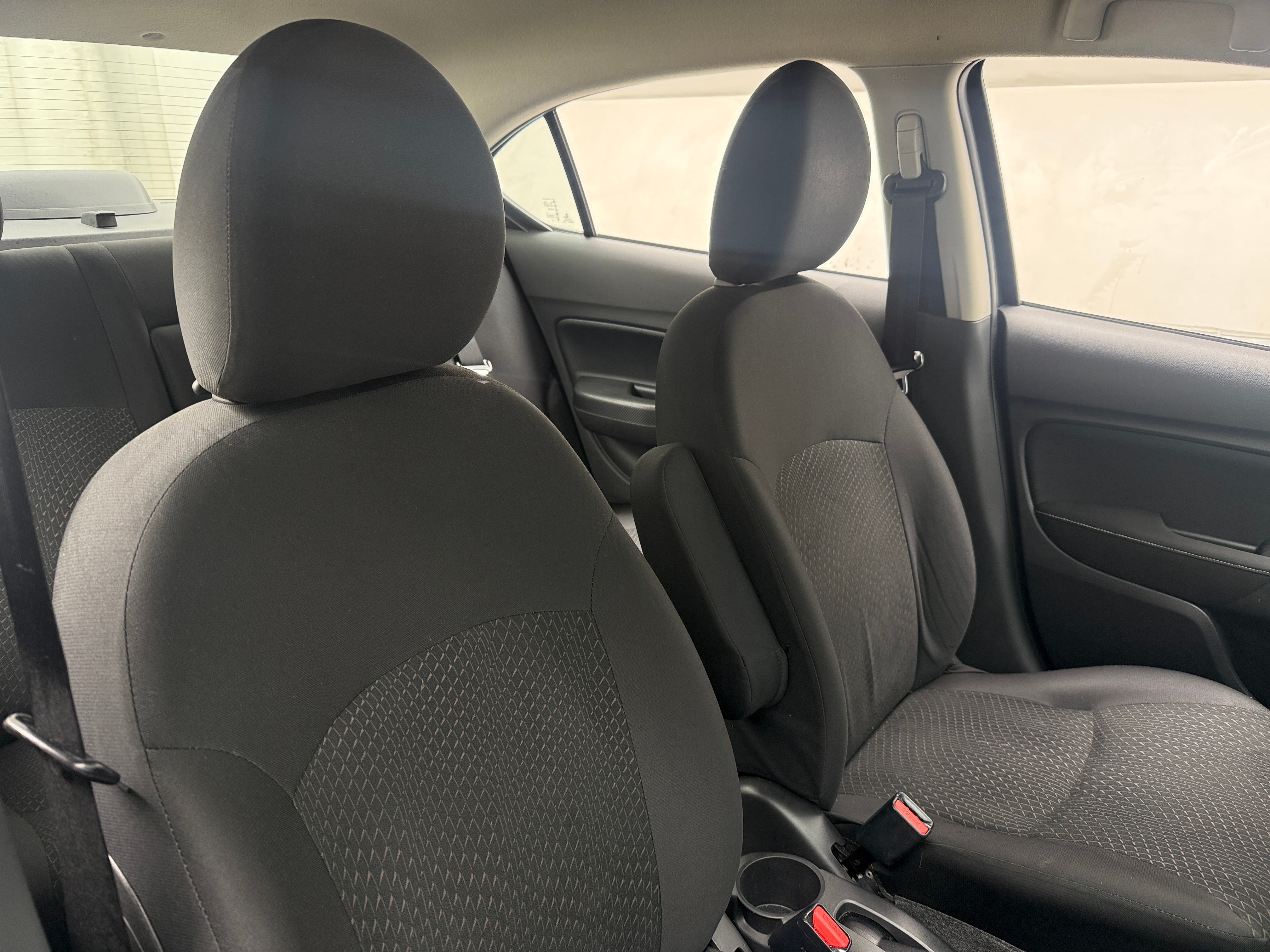 2024 Mitsubishi Mirage G4