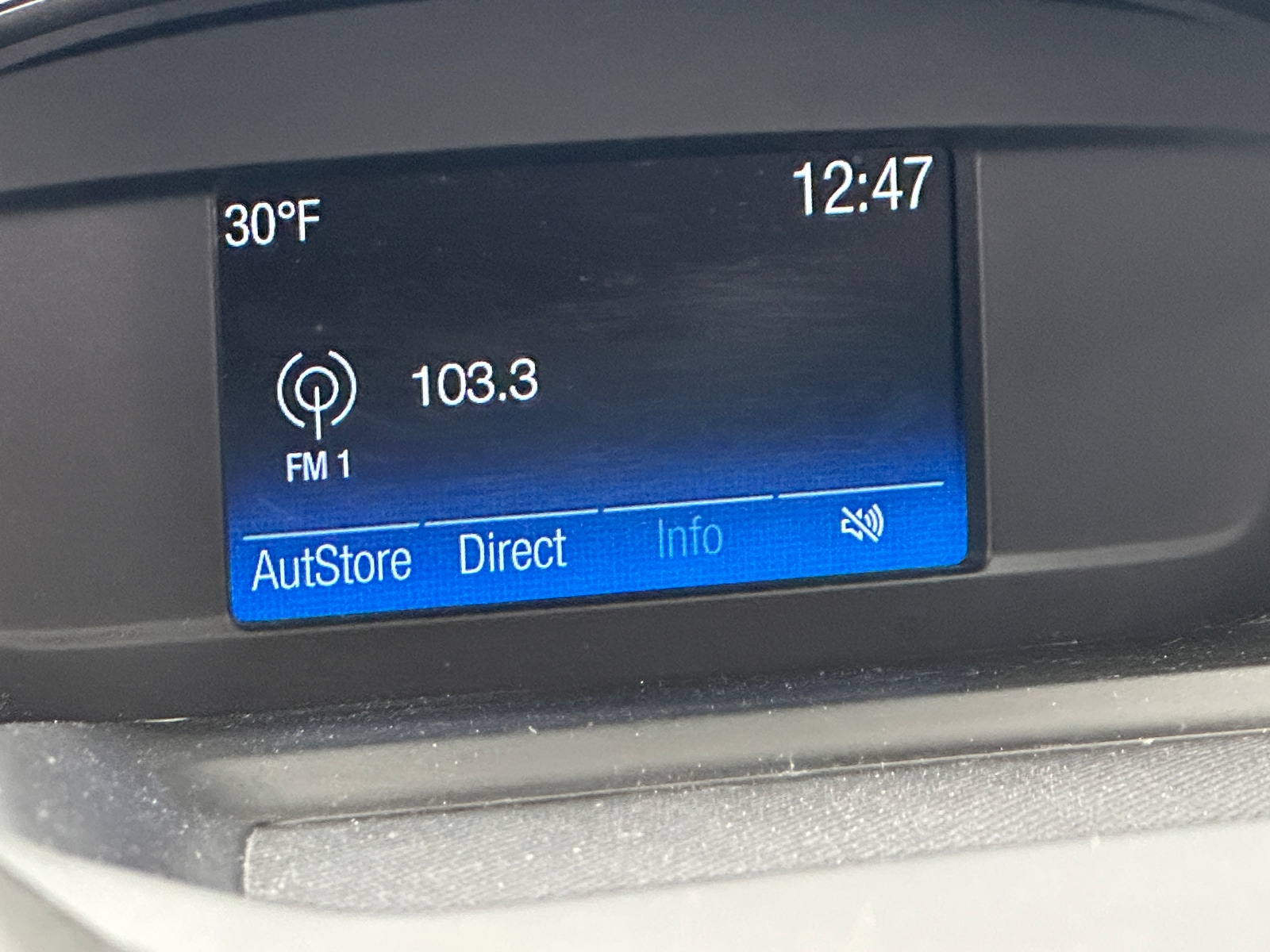 Thumbnail: 2019 Ford Escape - 4