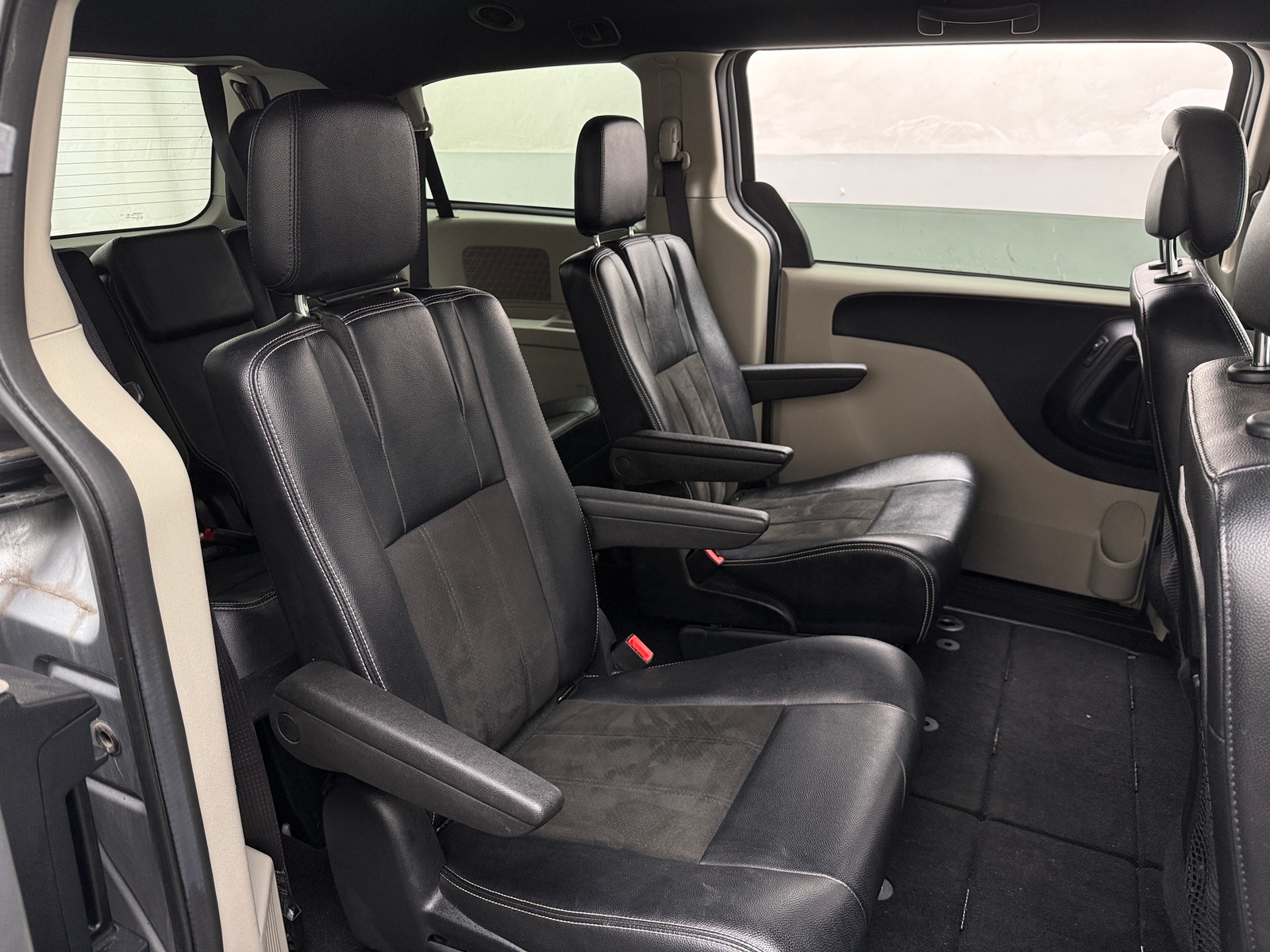 Thumbnail: 2019 Dodge Grand Caravan - 5
