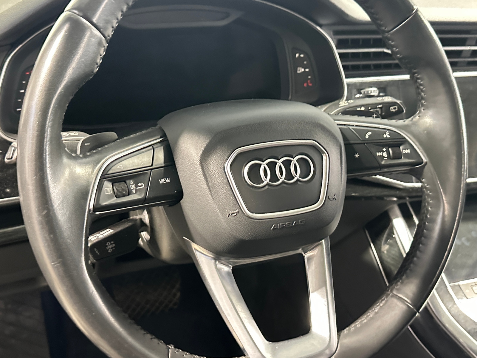 Thumbnail: 2020 Audi Q7 - 4