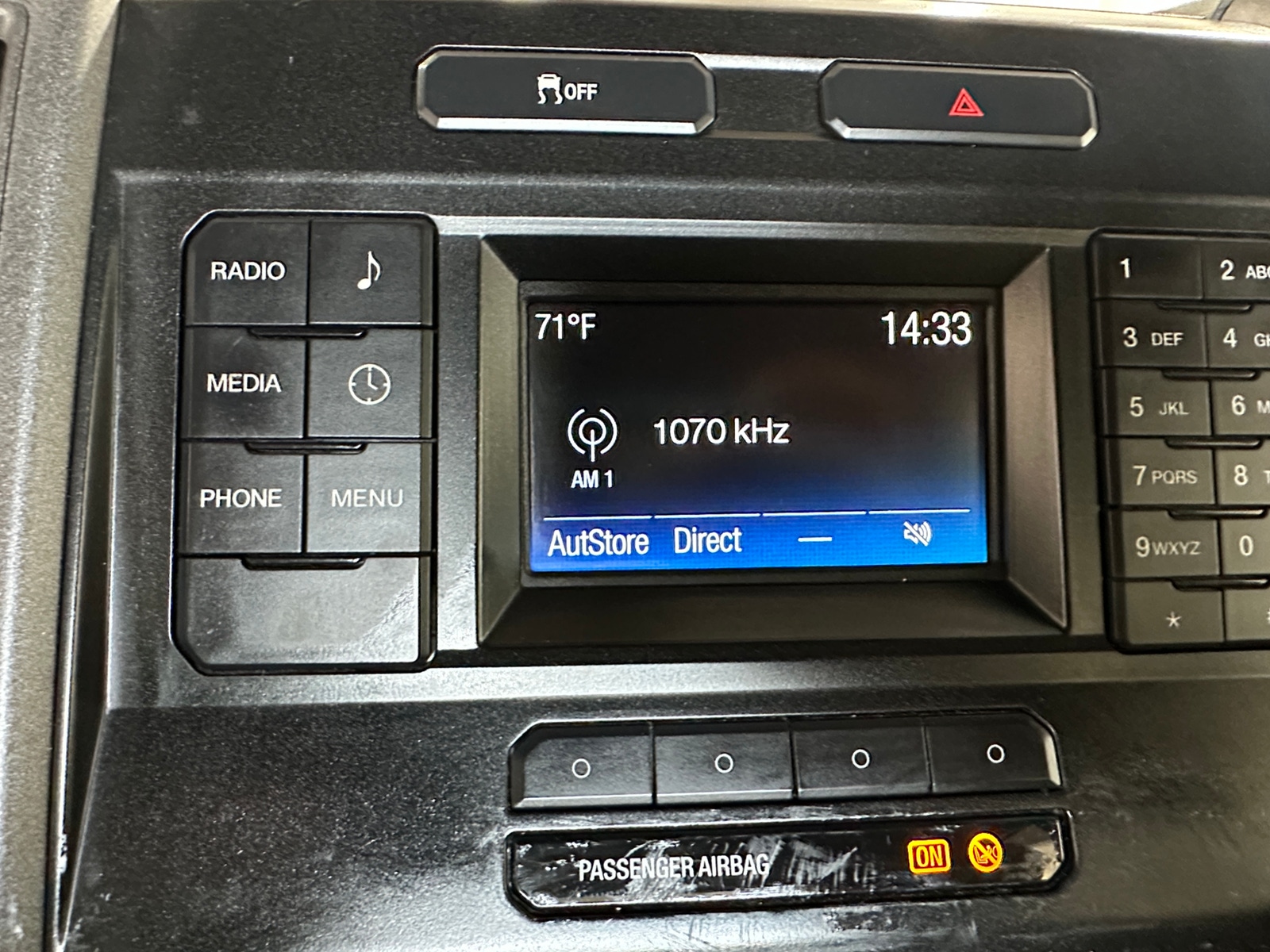 Thumbnail: 2019 Ford Econoline - 3