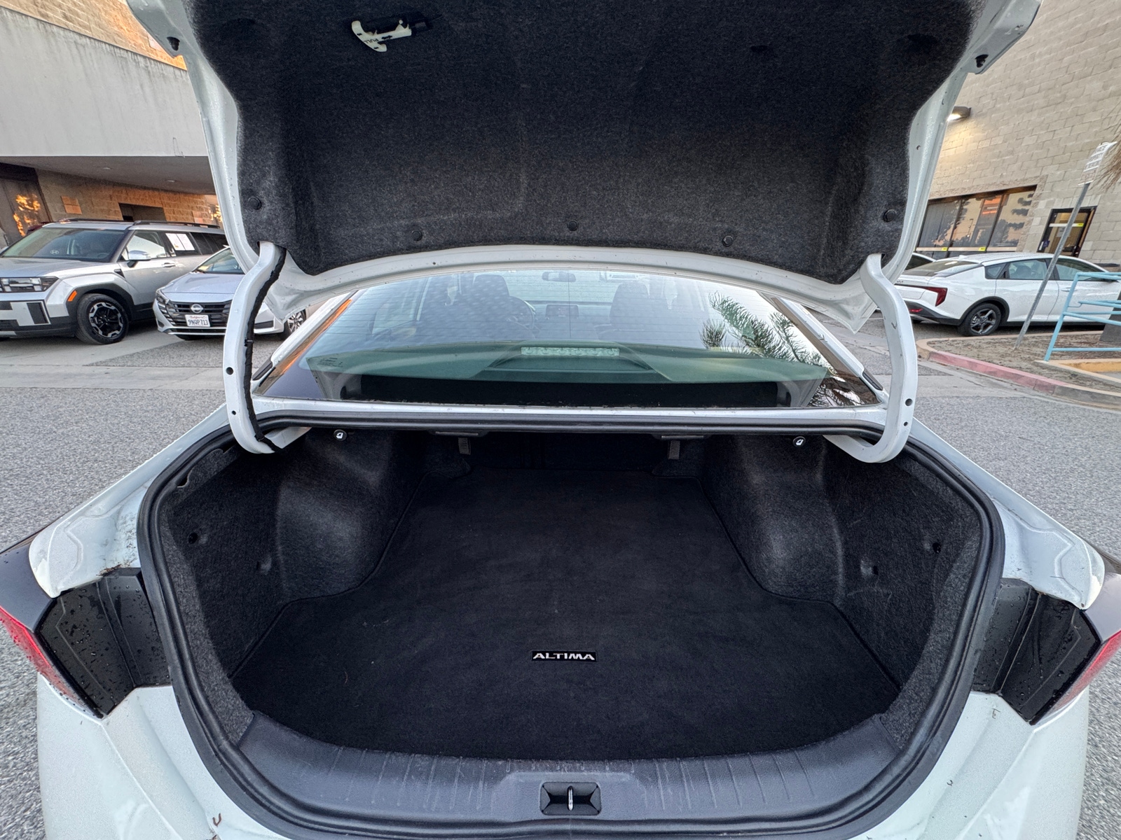Thumbnail: 2025 Nissan Altima - 6