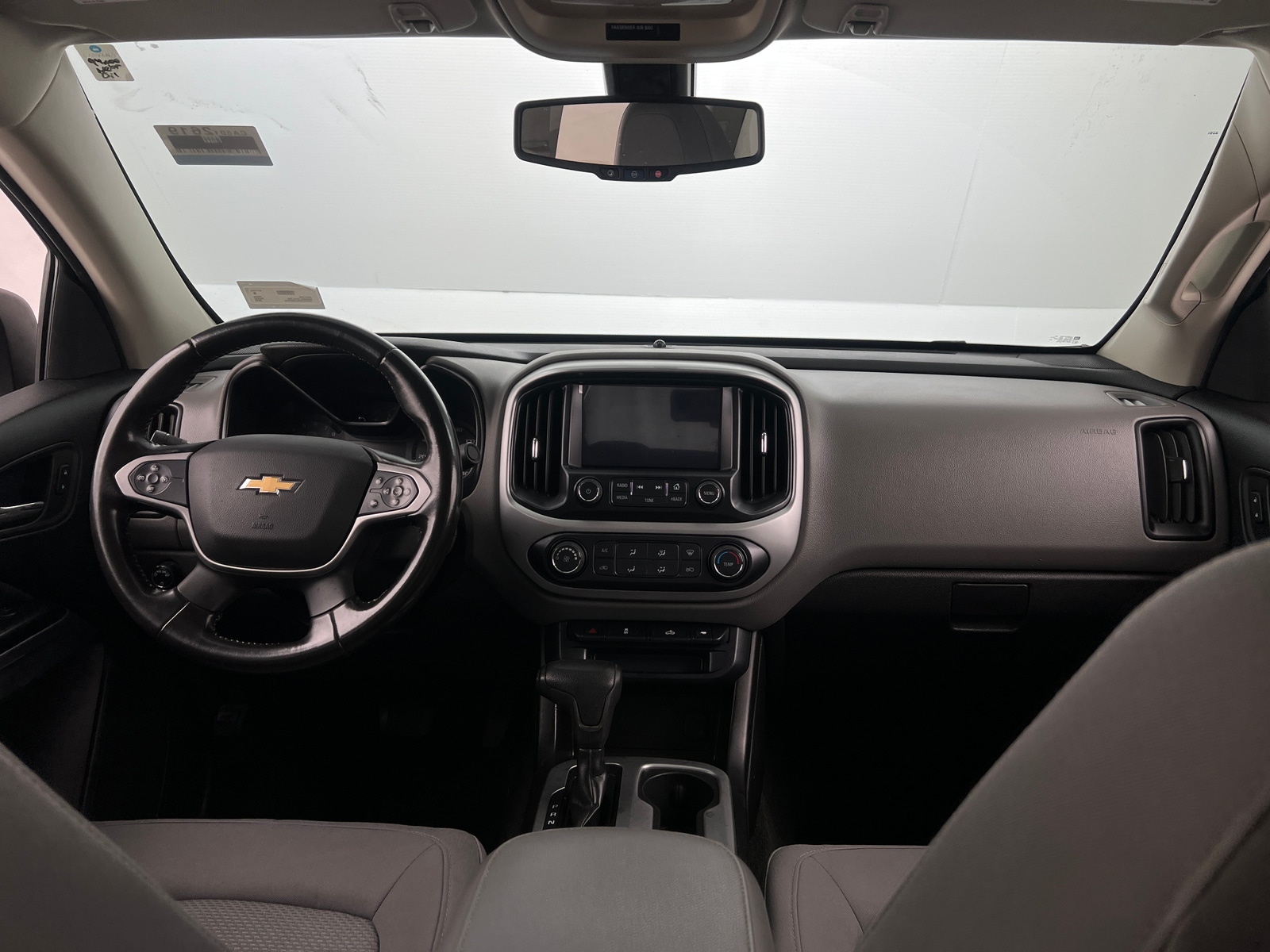 Thumbnail: 2018 Chevrolet Colorado - 3