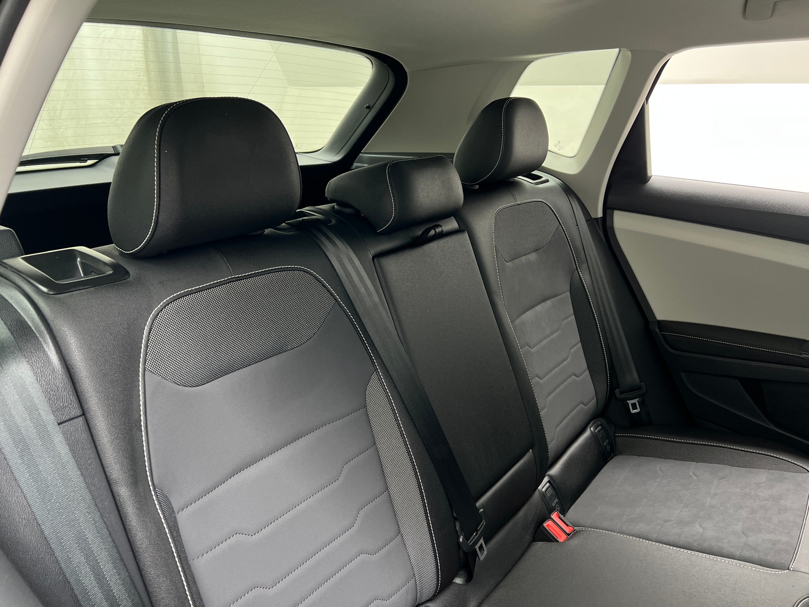 Thumbnail: 2025 Volkswagen Taos - 6