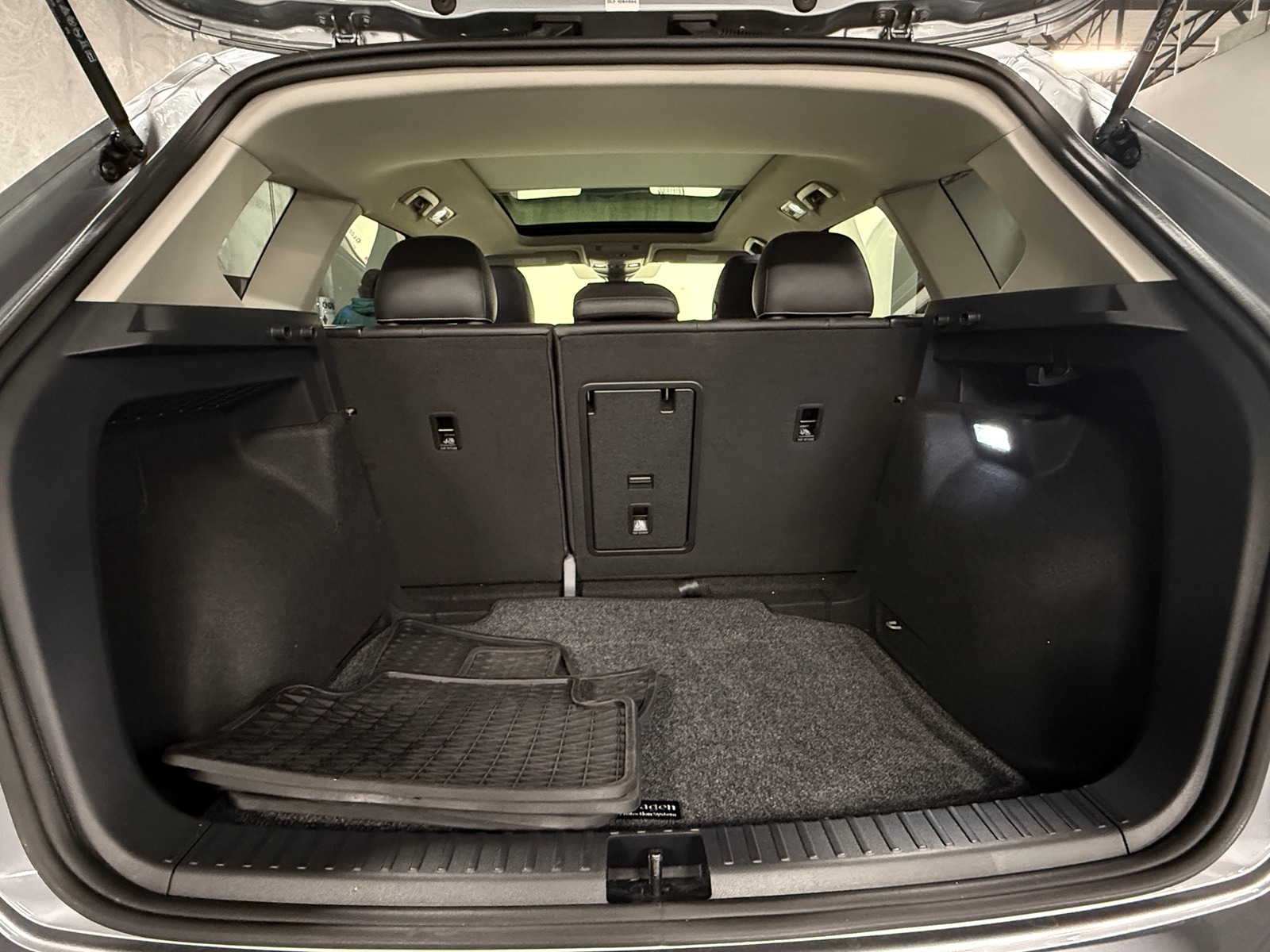 Thumbnail: 2025 Volkswagen Taos - 7