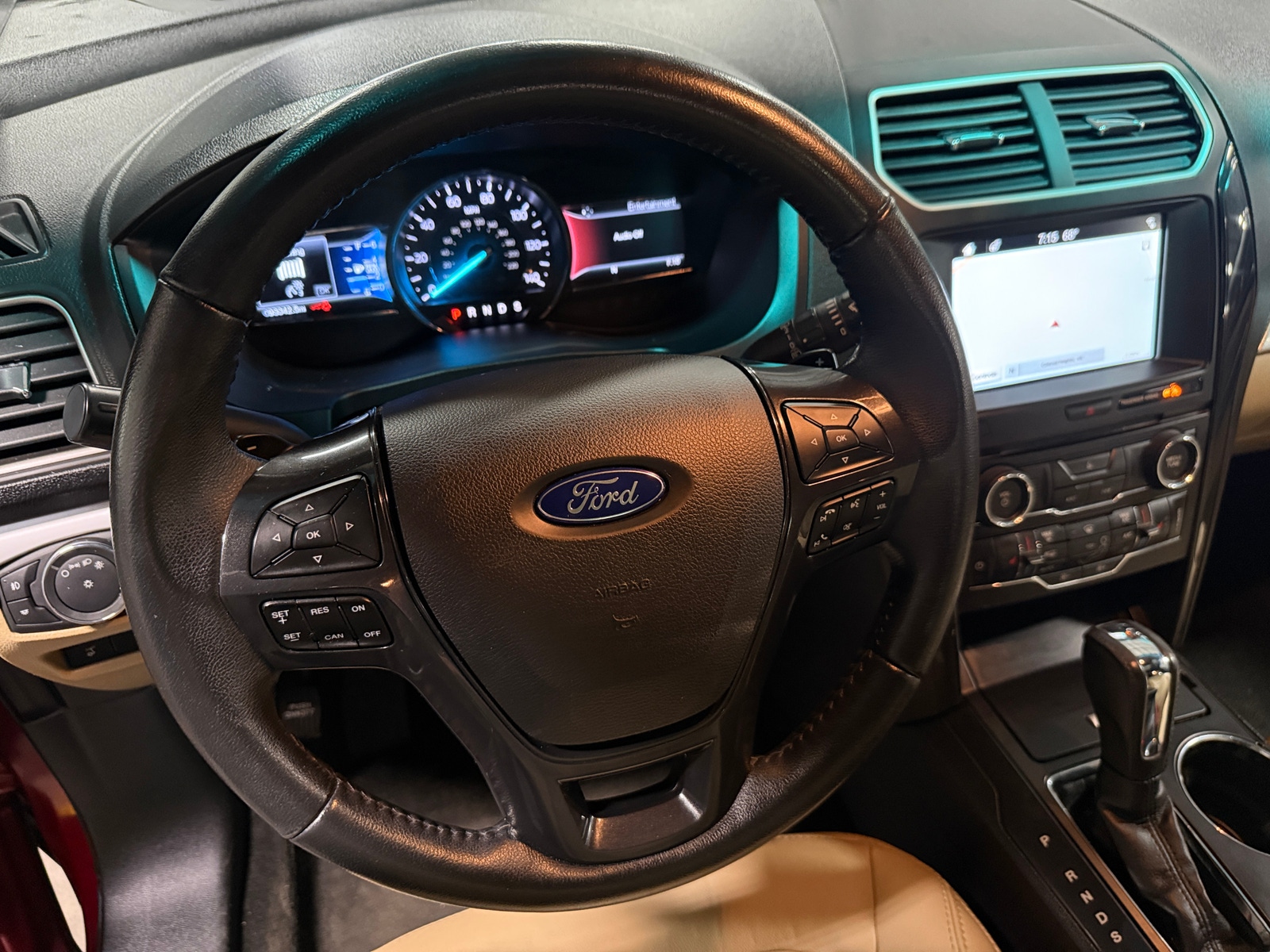 Thumbnail: 2017 Ford Explorer - 4