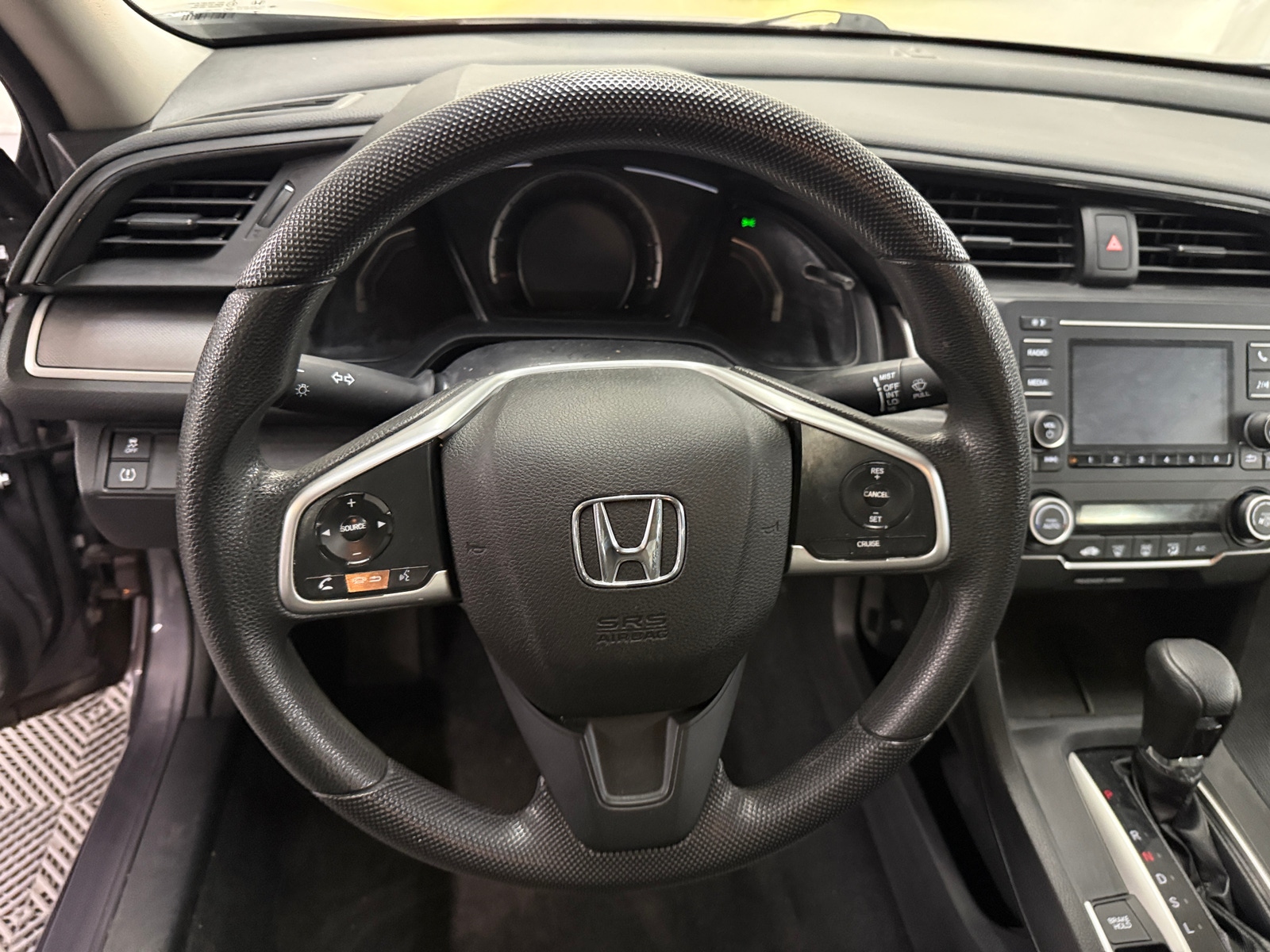 Thumbnail: 2018 Honda Civic - 5