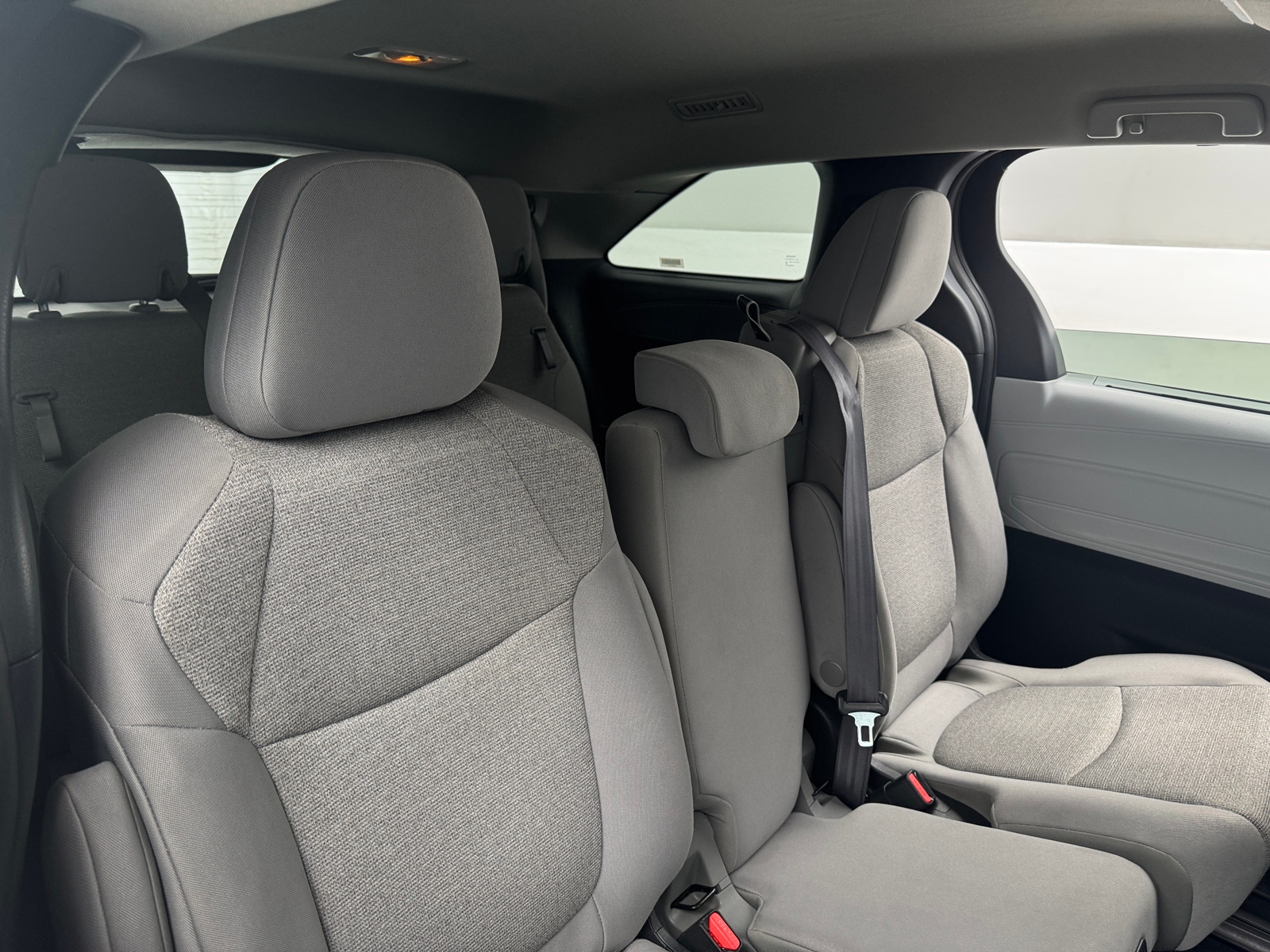 Thumbnail: 2025 Toyota Sienna - 6