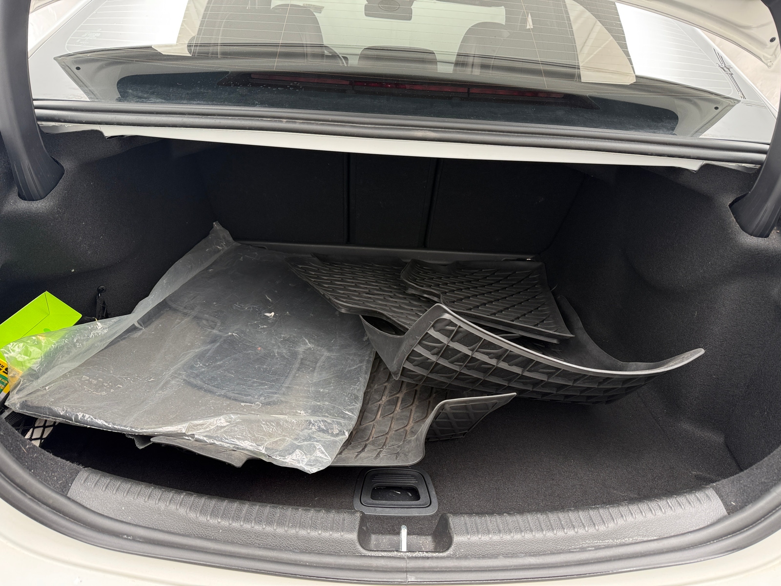 Thumbnail: 2022 Mercedes-Benz C-Class - 6