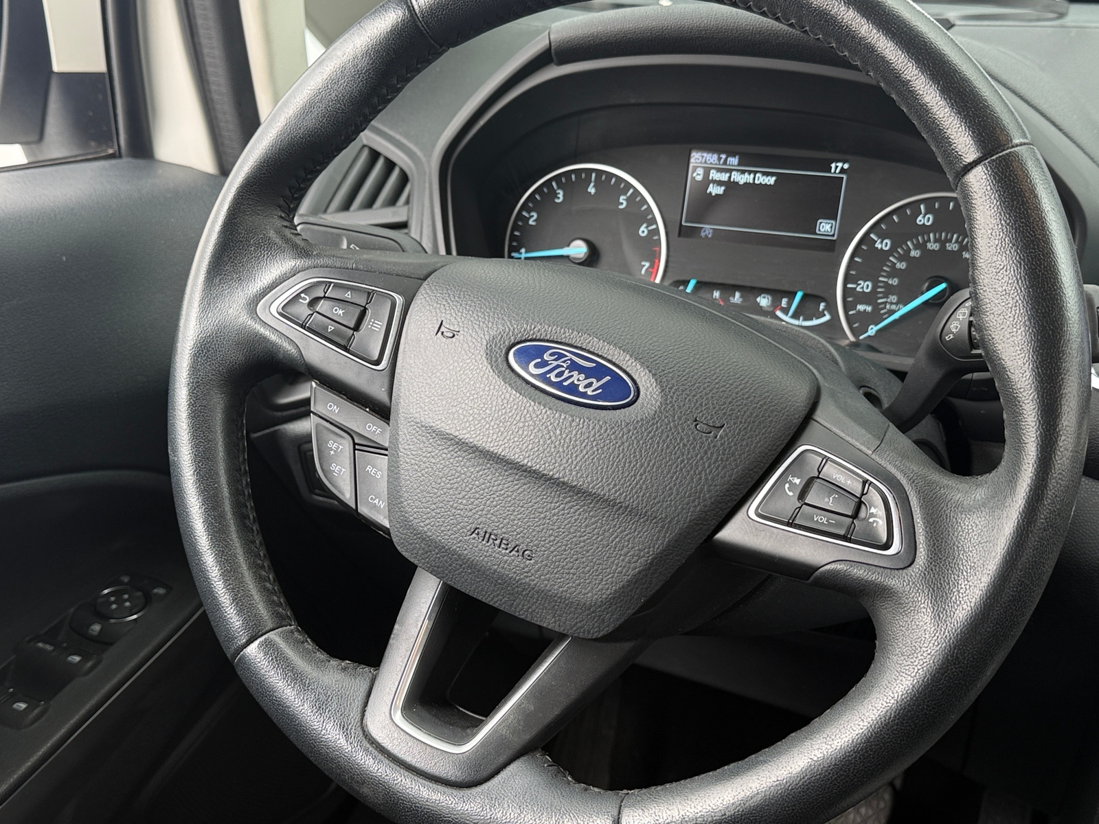 Thumbnail: 2018 Ford EcoSport - 5