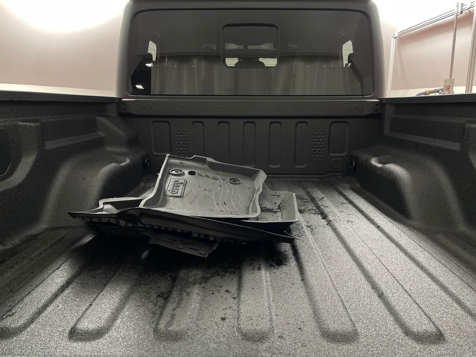 Thumbnail: 2025 Jeep Gladiator - 6