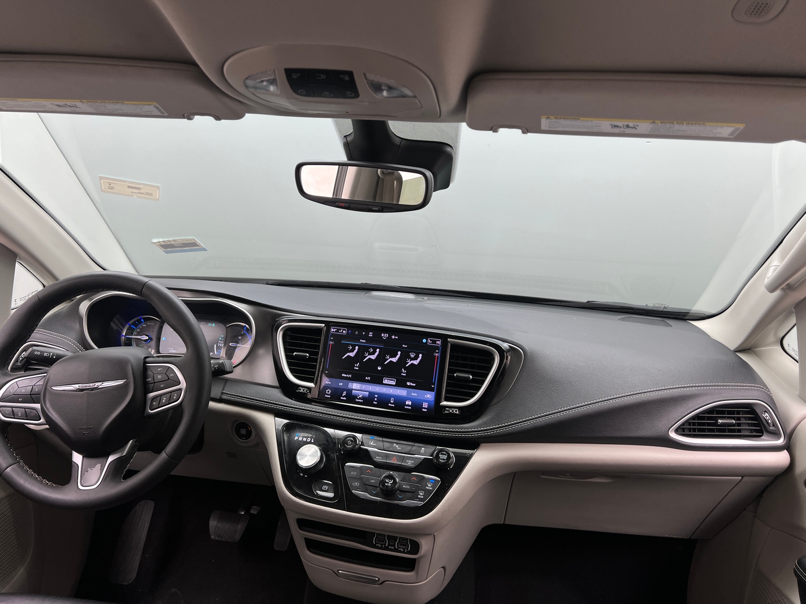 Thumbnail: 2024 Chrysler Pacifica - 2