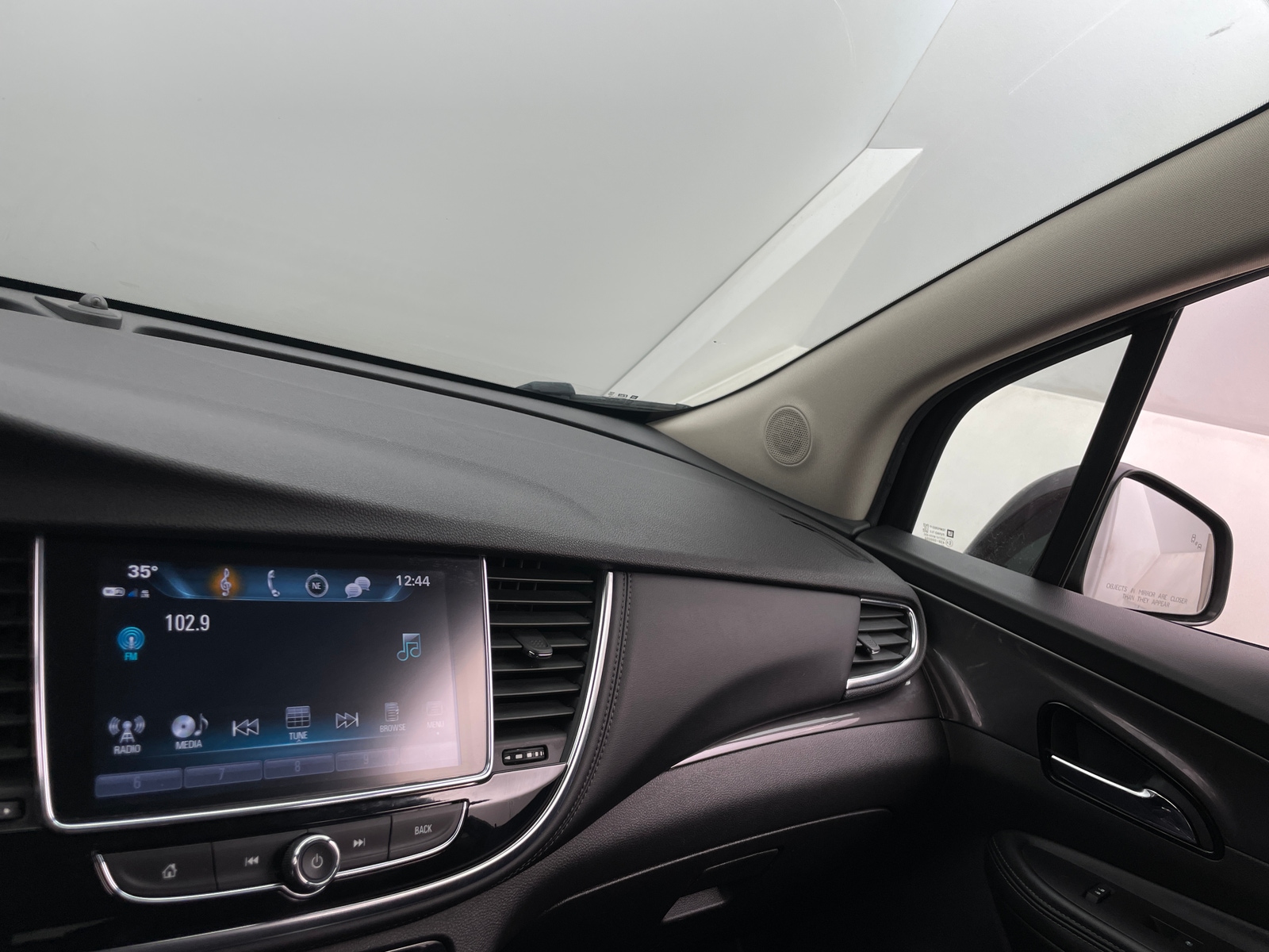 Thumbnail: 2018 Buick Encore - 3