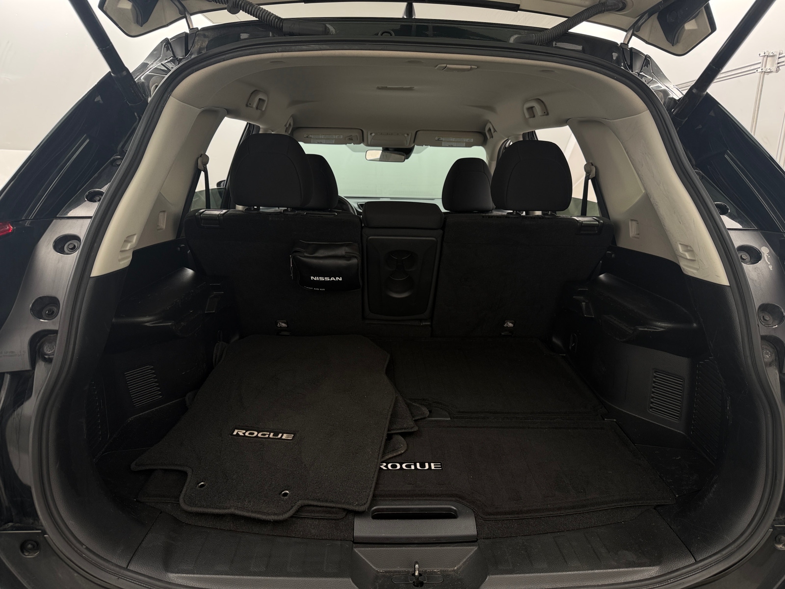 Thumbnail: 2020 Nissan Rogue - 7