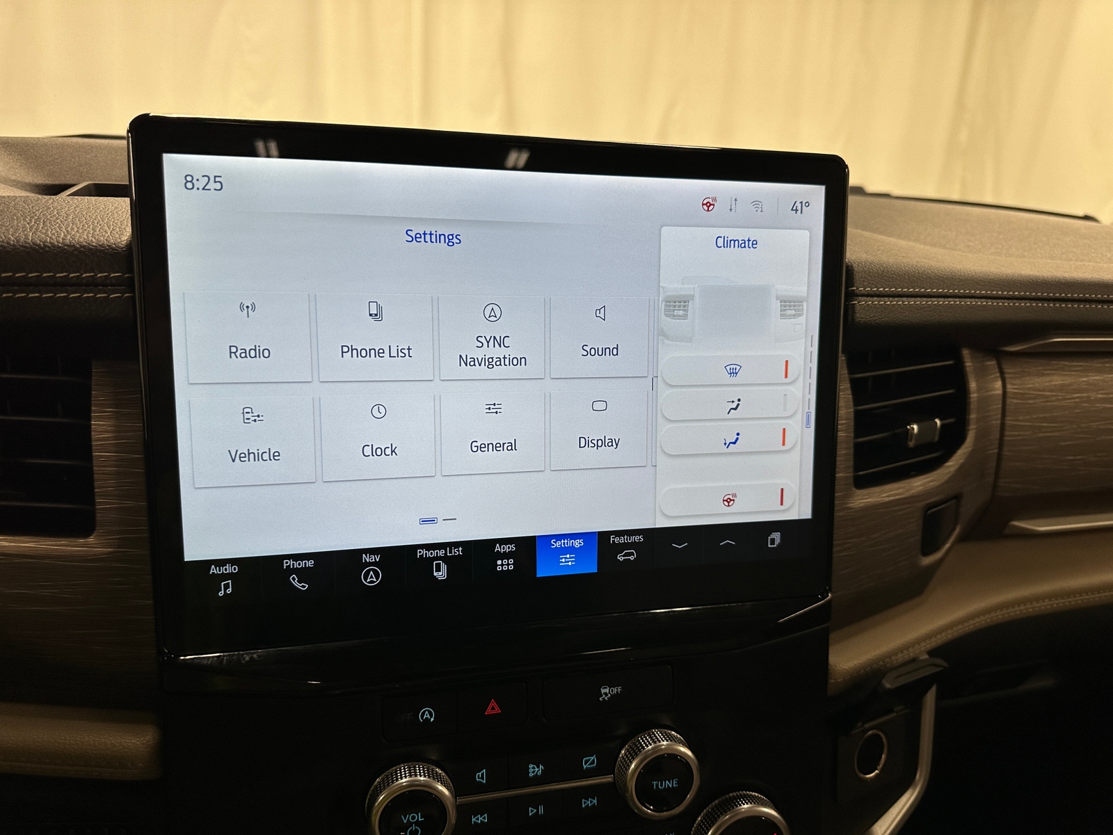 Thumbnail: 2024 Ford Expedition - 3