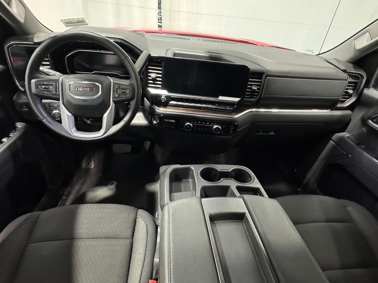 Thumbnail: 2025 GMC Sierra 1500 - 3